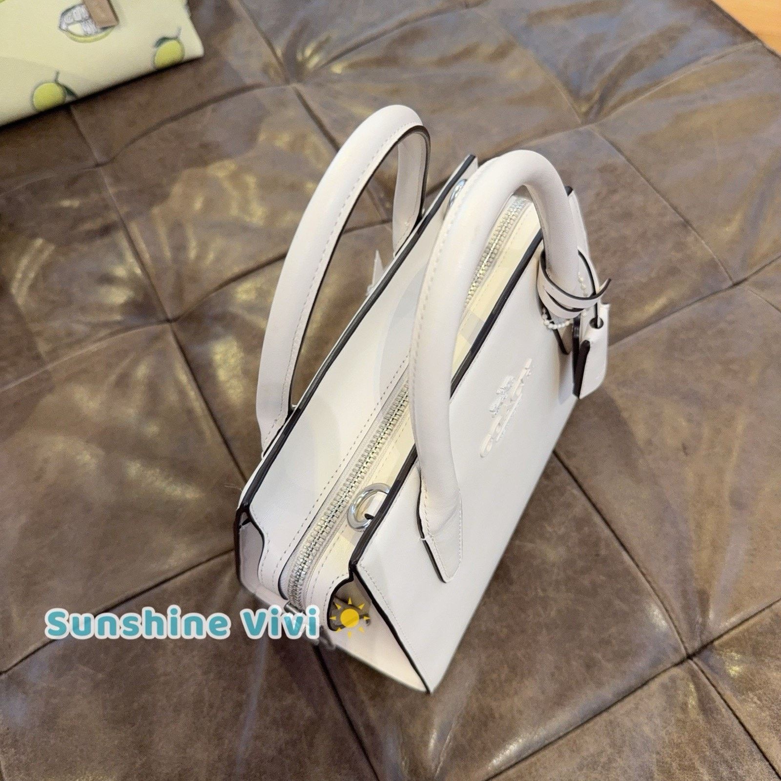 Coach New COACH Andrea Carryall Shoulder Bag Leather CP081 Chalk Size ONE SIZE - 2 Thumbnail