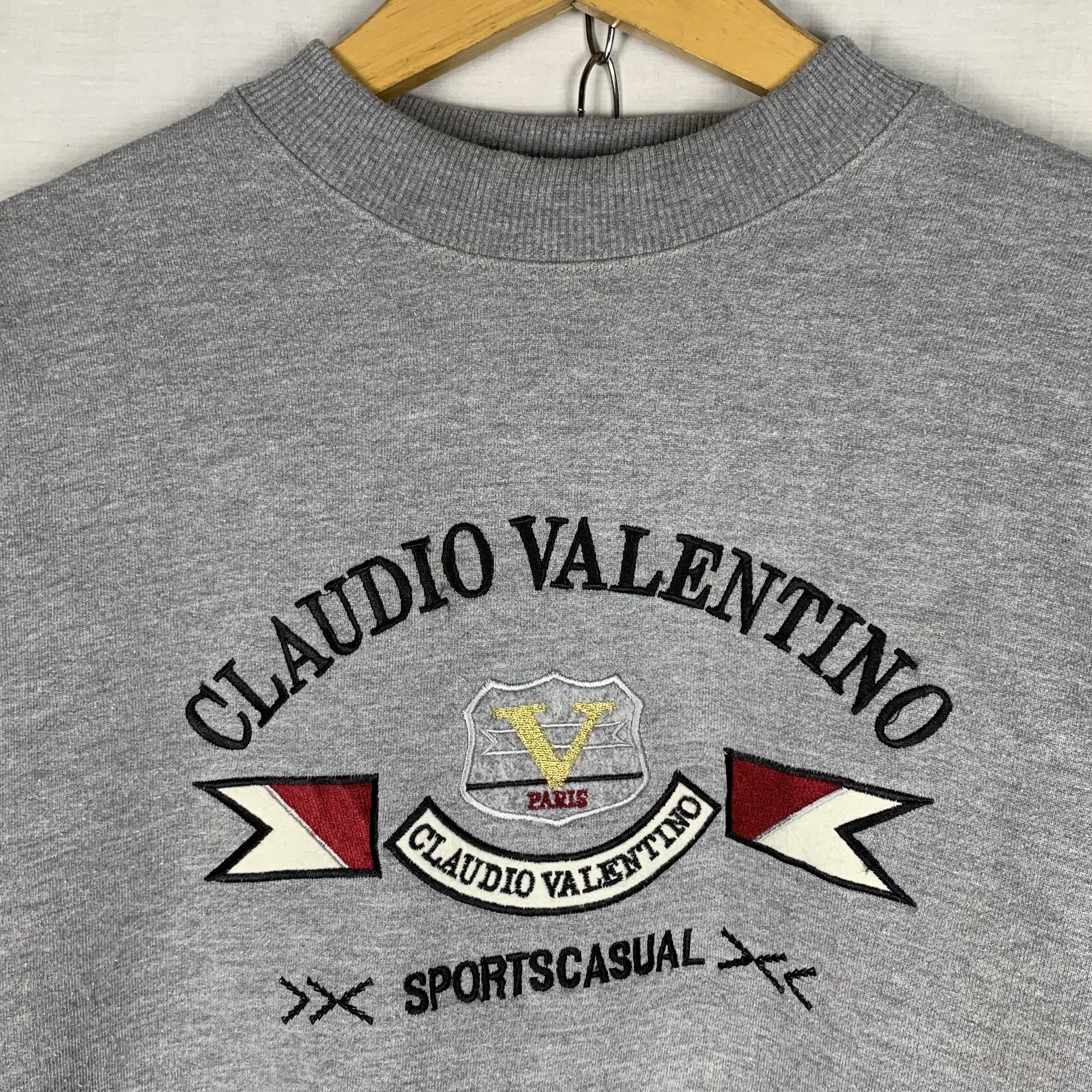 Valentino Vintage Claudio Valentino Sweatshirt Crewneck Size US L / EU 52-54 / 3 - 2 Thumbnail