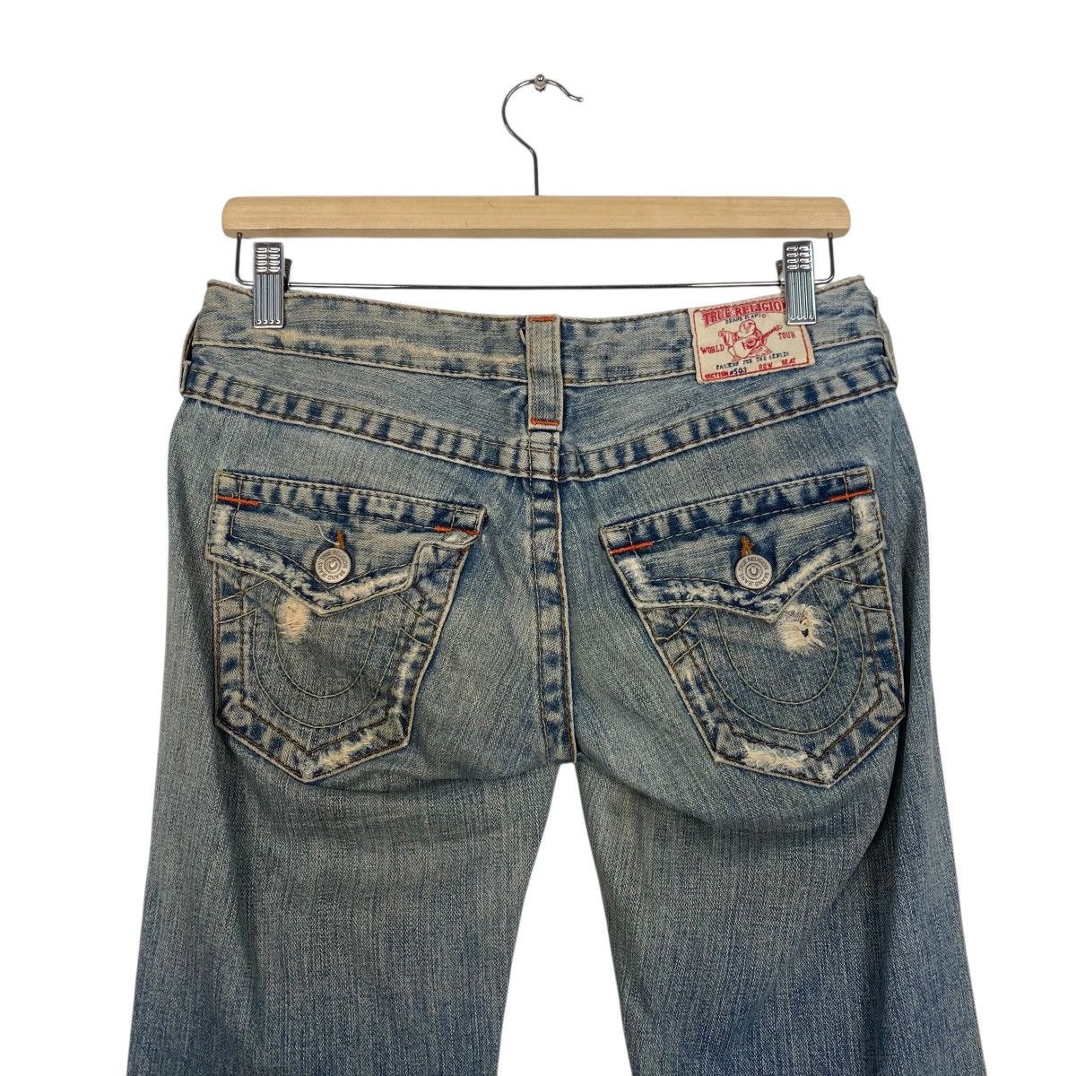 True Religion True Religion distressed flare pant Size 28" / US 6 / IT 42 - 8 Thumbnail