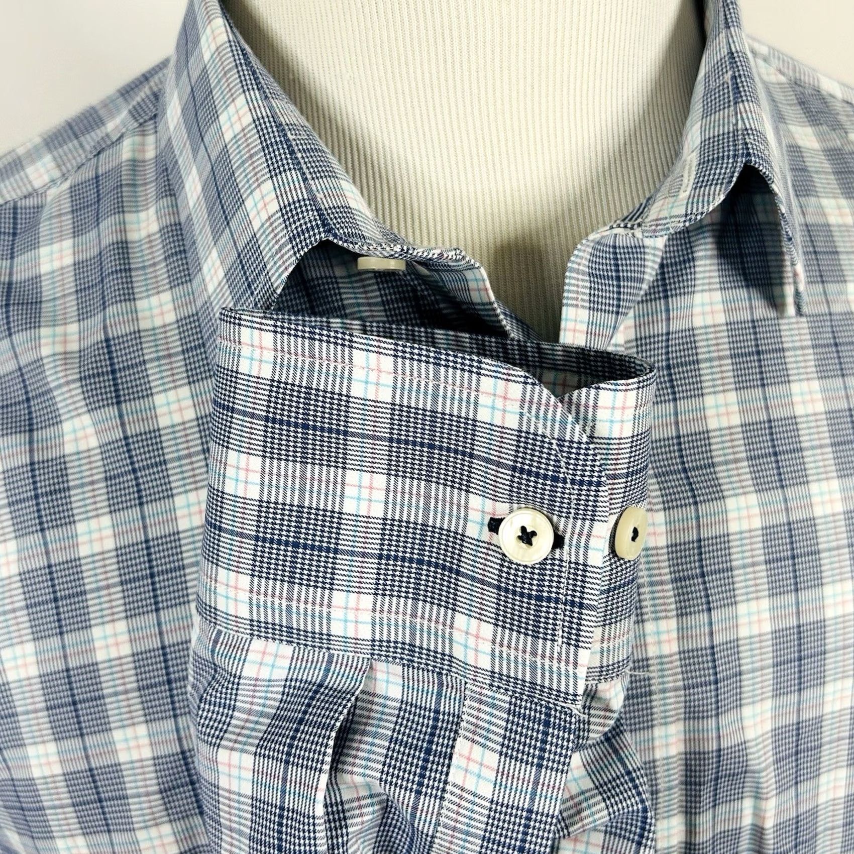 UNTUCKit UNTUCKit XL Slim Fit Performance Shirt Blue Glen Plaid Nylon Blend Shirt Button-Front Slimming Mens XL Blue Plaid Nylon Blend Size US XL / EU 56 / 4 - 4 Thumbnail