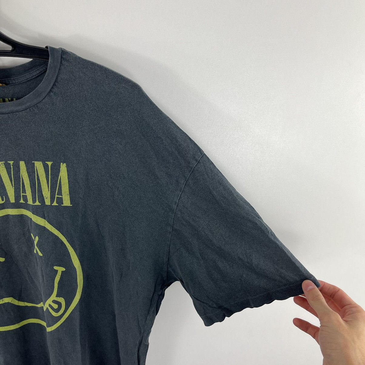 Band Tees × Nirvana Nirvana T-Shirt Smile Big Logo Size XL Size US XL / EU 56 / 4 - 3 Thumbnail