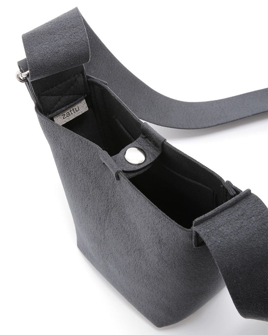Japanese Brand MEEKO ZATTU Small Shoulder Classic Microfiber Suede Bag Size ONE SIZE - 6 Thumbnail