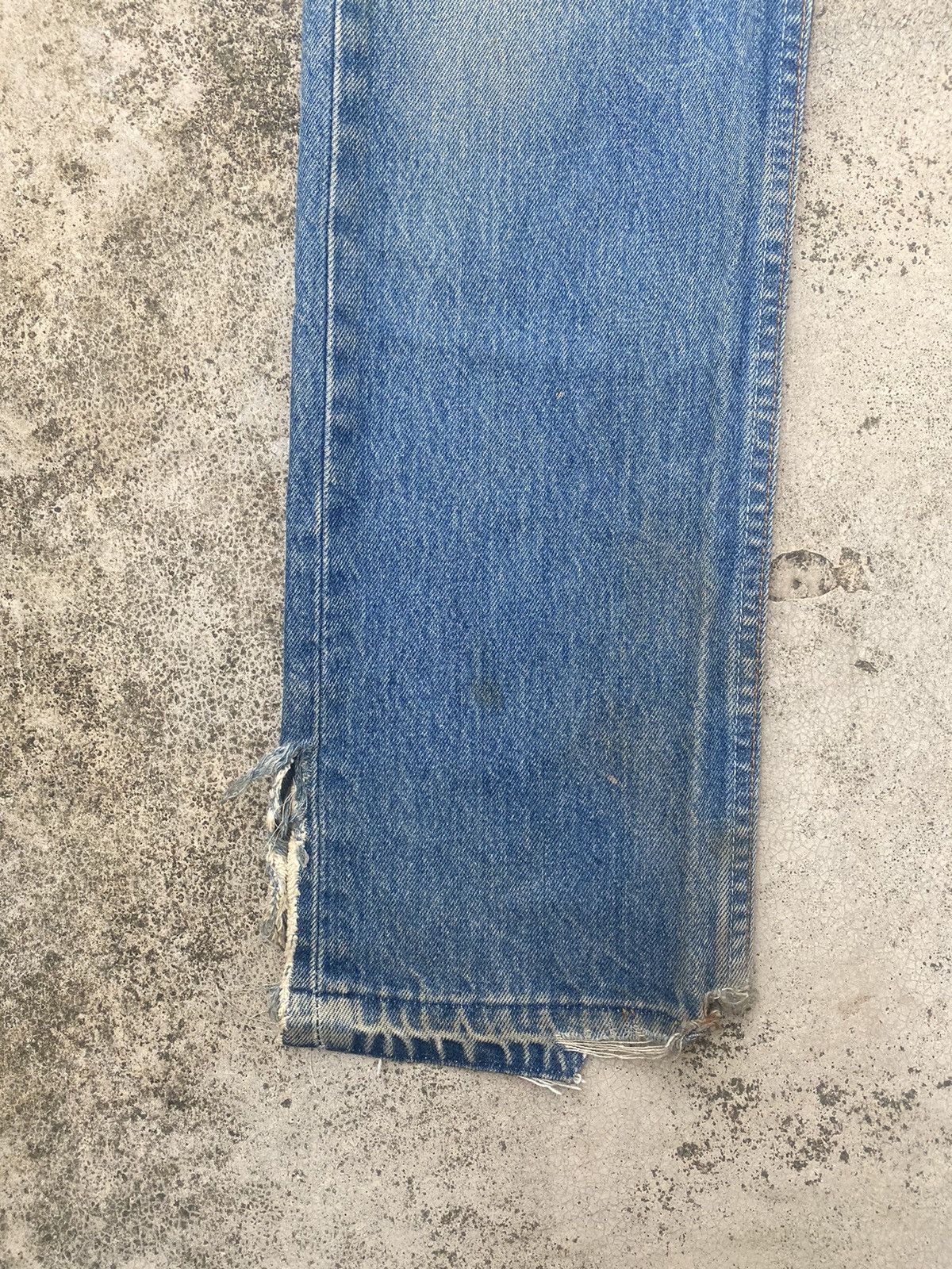 Levi's Vintage Clothing × Vintage Vintage Levis 501xx Distressed Denim Size US 29 - 5 Thumbnail