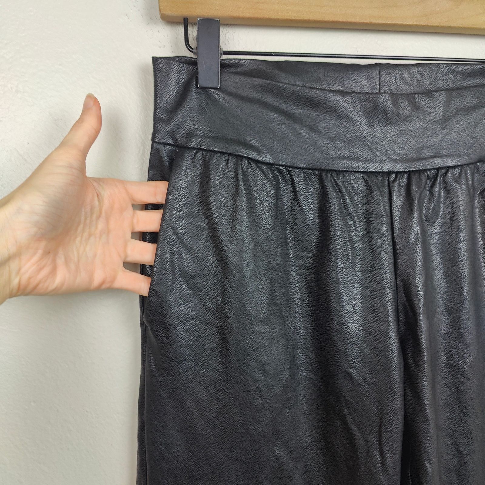 Commando Commando Faux Leather Jogger Pants Womens Small Black Size 28" / US 6 / IT 42 - 3 Thumbnail