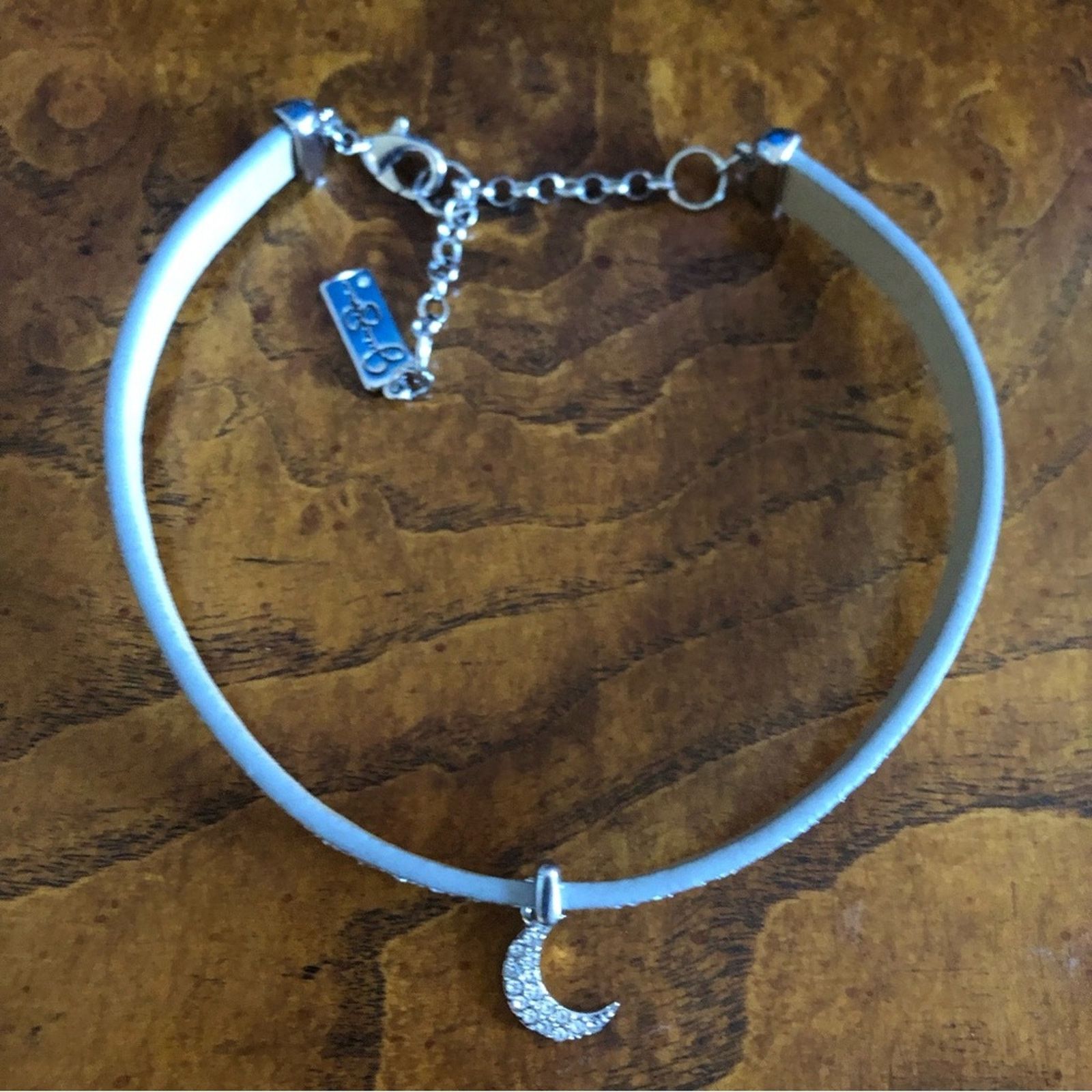 Jewelry Jessica Simpson silver leather sparkle moon choker necklace Size ONE SIZE - 9 Thumbnail