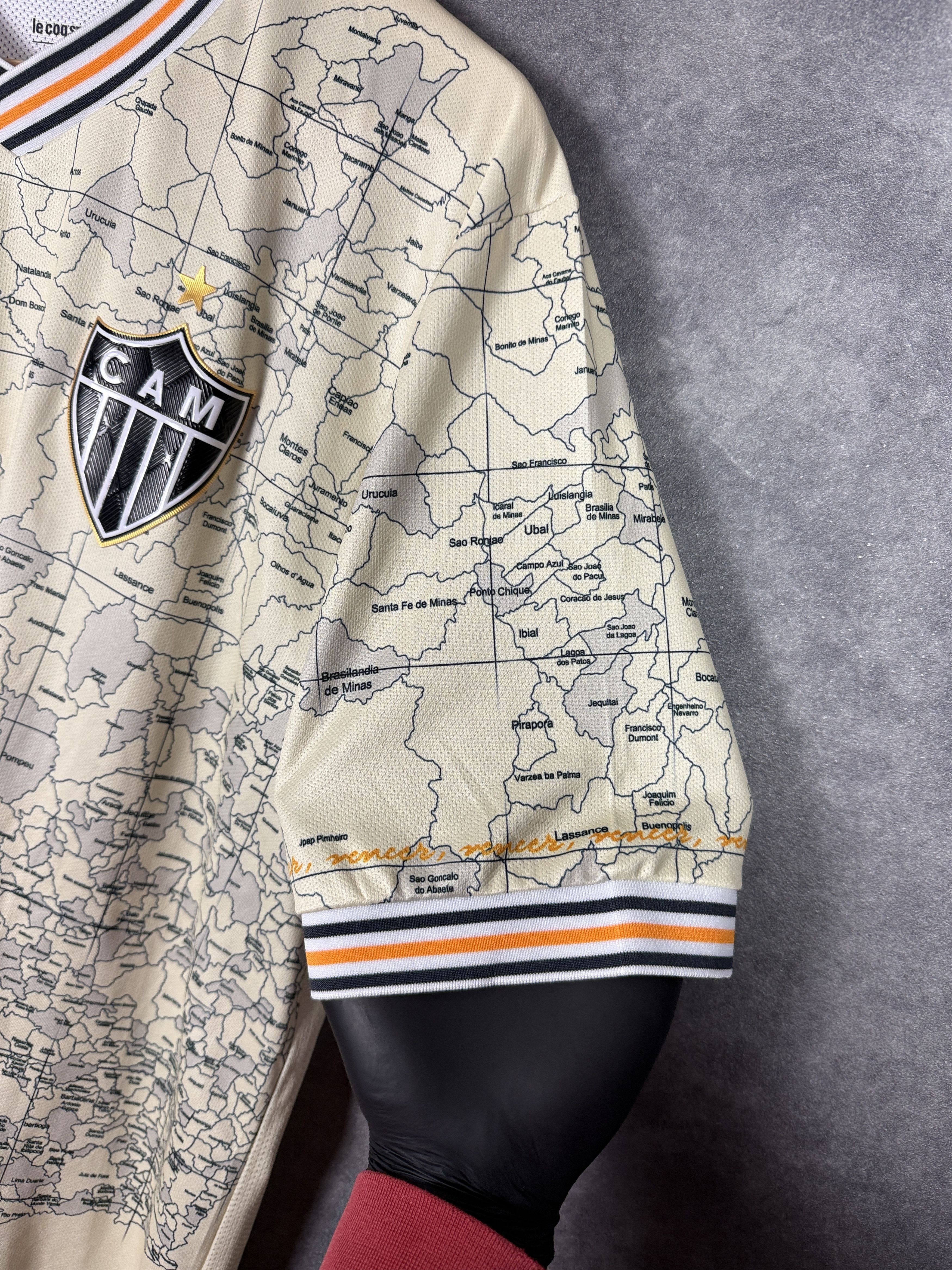 Le Coq Sportif Le Coq Sportif Atletico Mineiro Brazilian club football Size US XL / EU 56 / 4 - 8 Thumbnail