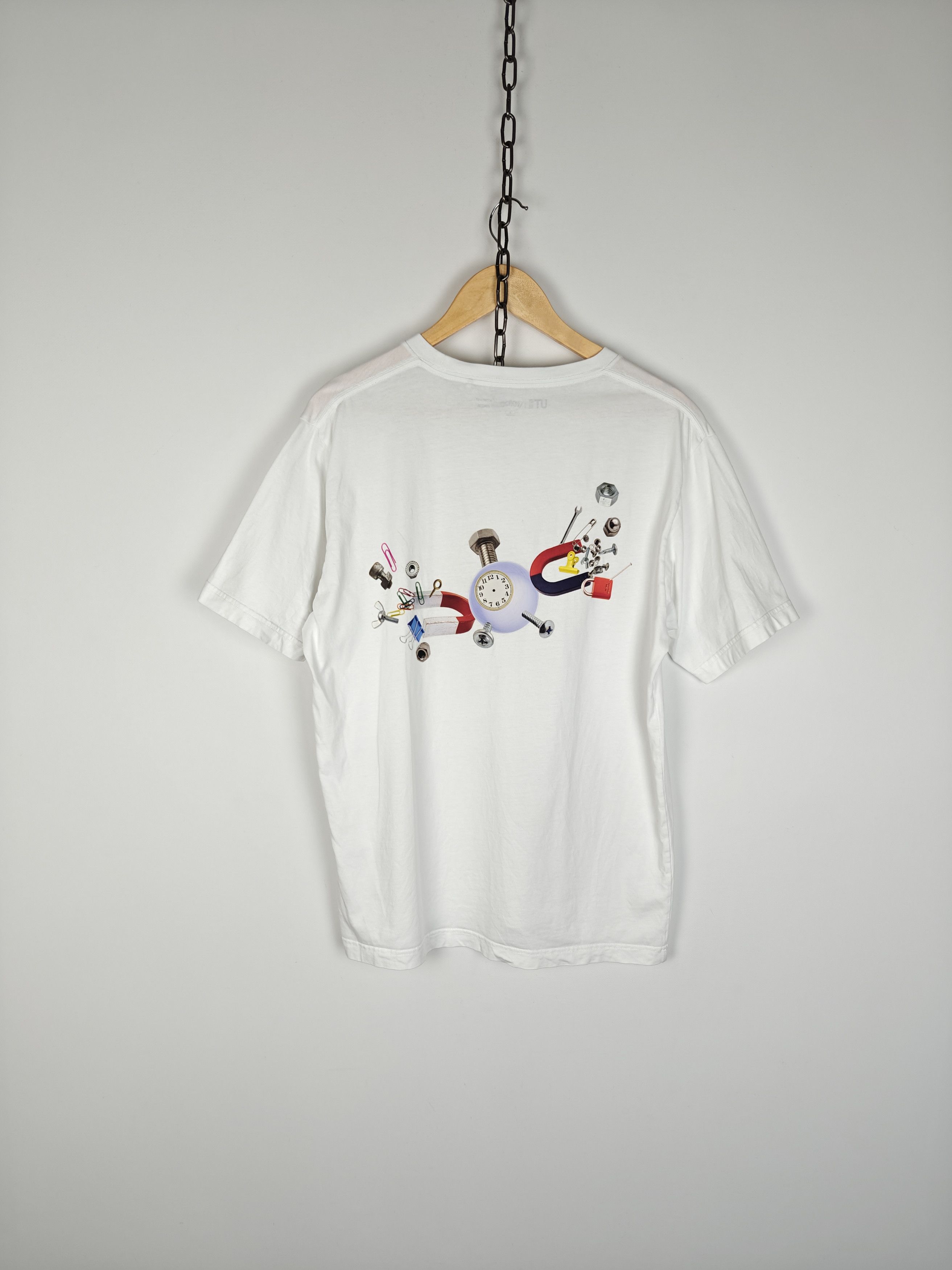 Pokemon × Uniqlo Uniqlo x Pokemon Tee Magma Artist T-Shirt White size M Size US M / EU 48-50 / 2 - 6 Thumbnail