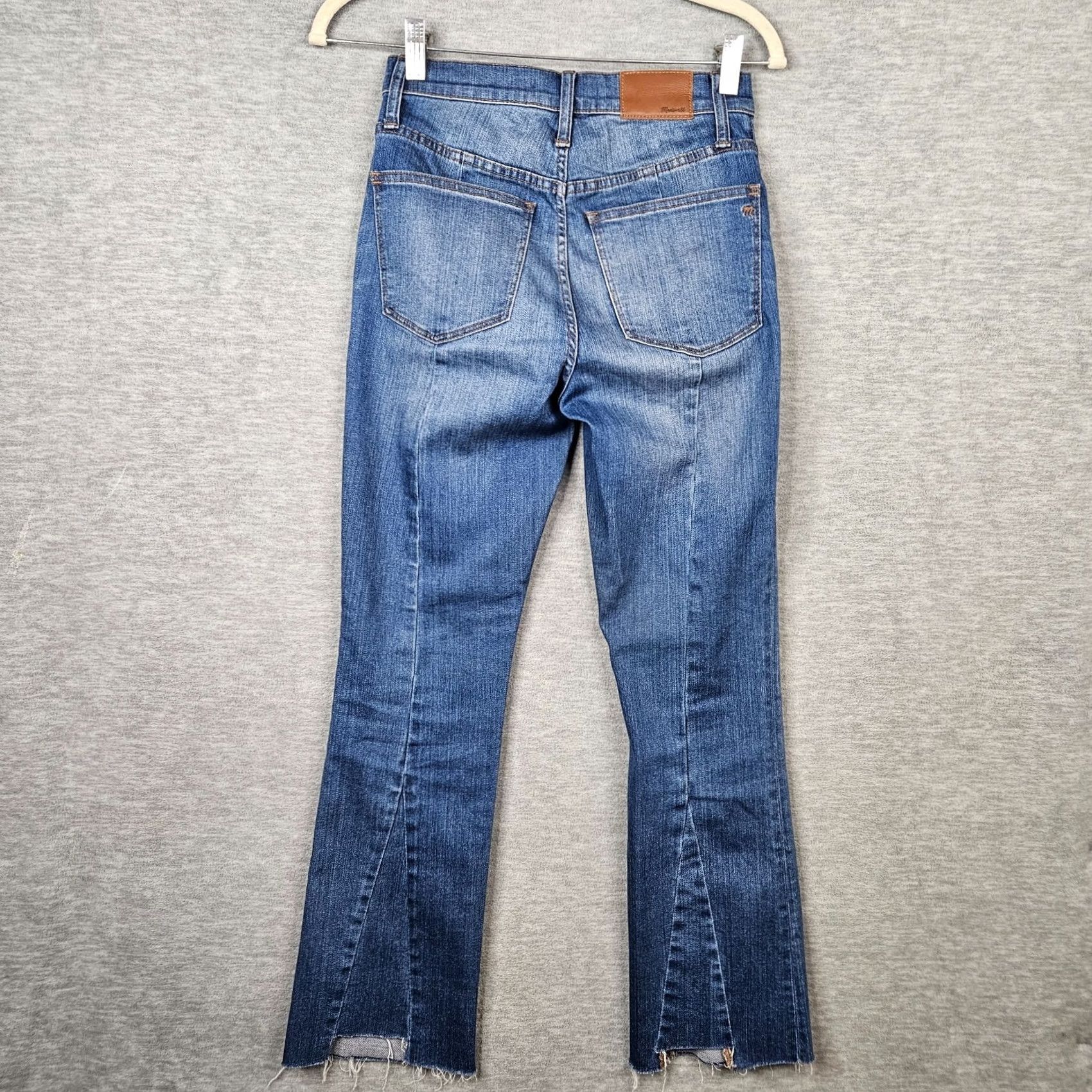 Madewell Madewell Jeans Regular Fit Womens Medium Wash Denim Sz 25 Blue Belted Frayed Hem Cal i Demi-Boot (Not vintage) Size 42" / US 20 - 5 Thumbnail