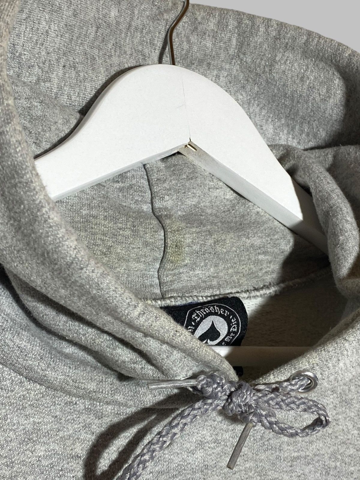 Thrasher Y2K THRASHER FLAME LOGO GREY HOODIE SKATEBOARDING VIBES Size US M / EU 48-50 / 2 - 10 Thumbnail