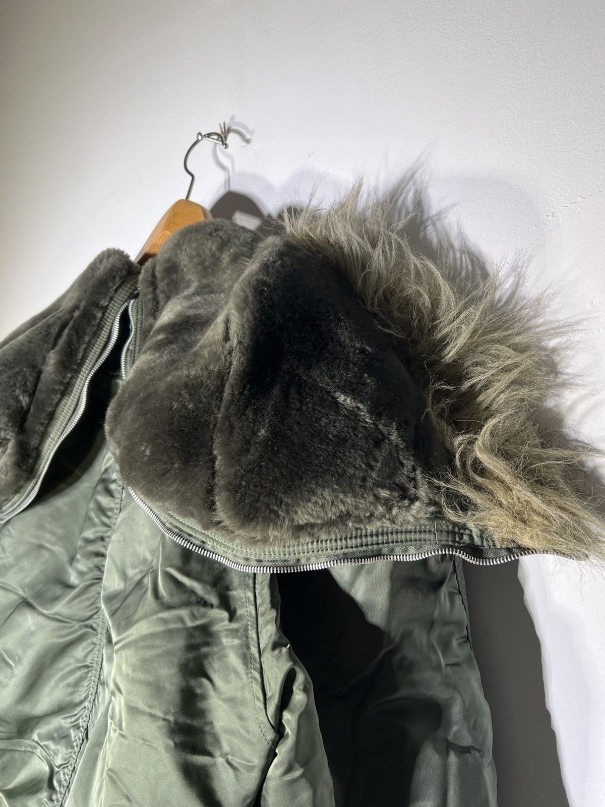 Alpha Industries Alpha Industries N-2B Vintage Bomber Jacket Size US XL / EU 56 / 4 - 8 Thumbnail