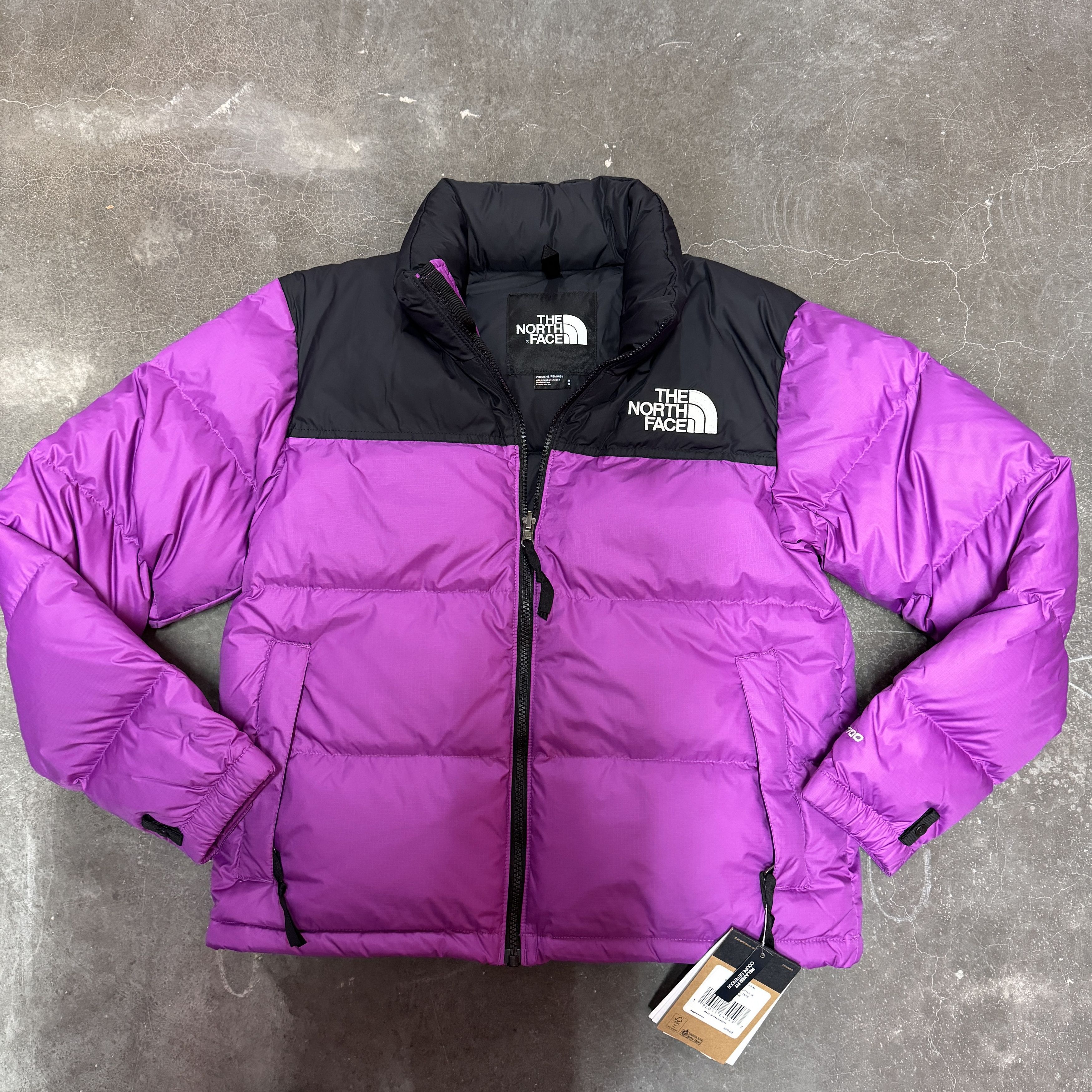 WOMEN'S THE NORTH FACE 1996 RETRO NUPTSE JACKET