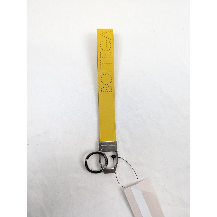 Bottega Veneta o1rshd1 Size: OS/ Nappa Logo/Ottone Keyring in Yellow/Silver Size ONE SIZE - 1 Thumbnail