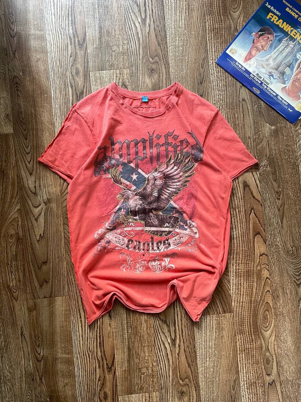 Vintage Vintage Avant Garde Affliction Style T-Shirt Japanese Y2K Size US XL / EU 56 / 4 - 1 Thumbnail
