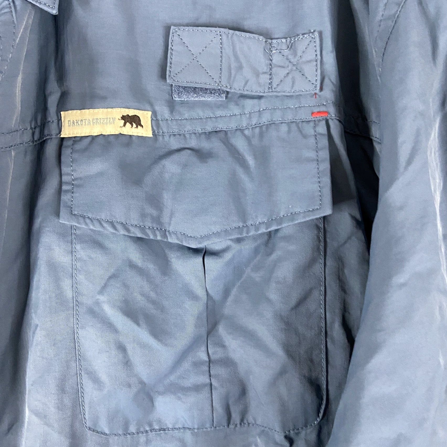 Vintage Dakota Grizzly Button-Up Shirt Men 2XL Long Sleeve Blue Outdoor Outdoor 2XL Mens Size US XXL / EU 58 / 5 - 6 Thumbnail