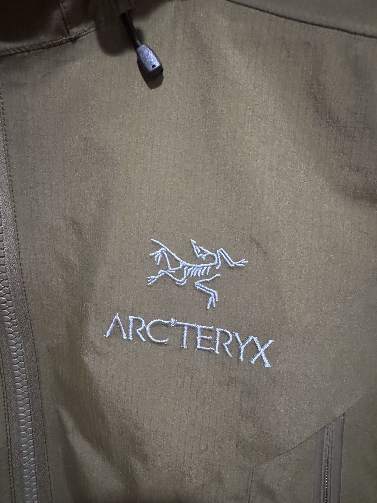 Arc'teryx Beta AR Dark Moss Size US S / EU 44-46 / 1 - 3 Thumbnail