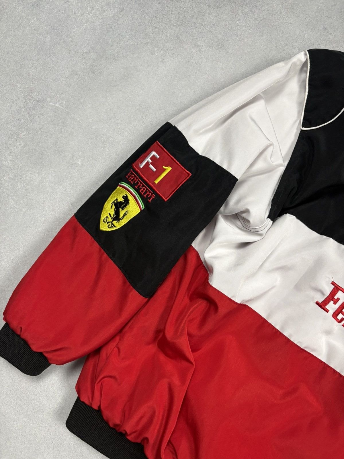 Ferrari Vintage Ferrari F1 Racing Jacket Puma Shell UPS Bridgestone Size US M / EU 48-50 / 2 - 13 Thumbnail