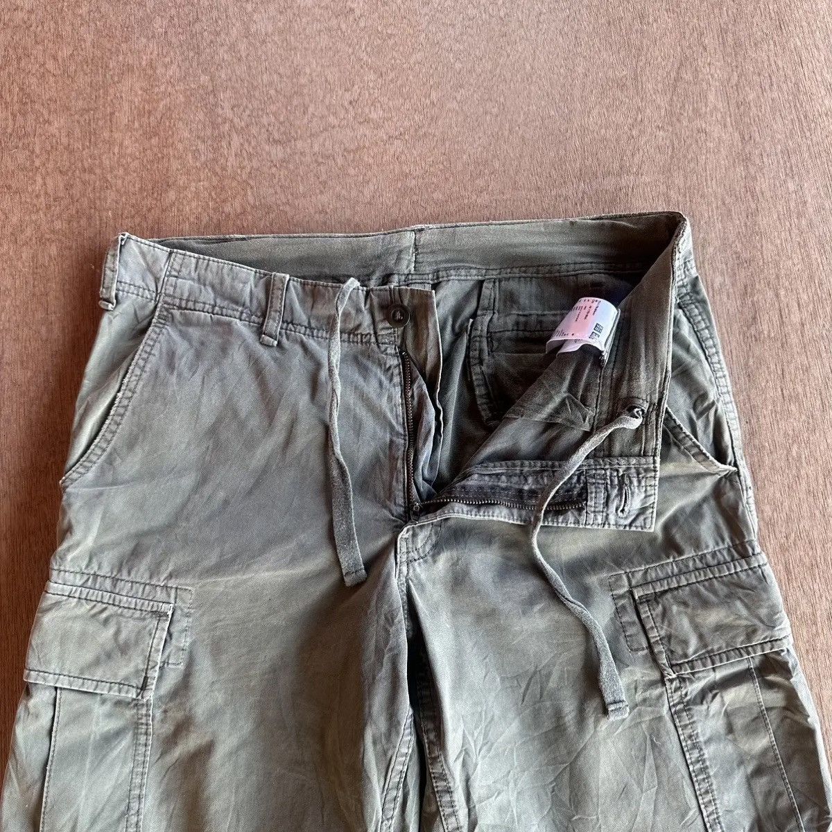 Uniqlo UNIQLO Utility Tactical Japanese Multi Cargo Pants Size M Size US 32 / EU 48 - 8 Thumbnail