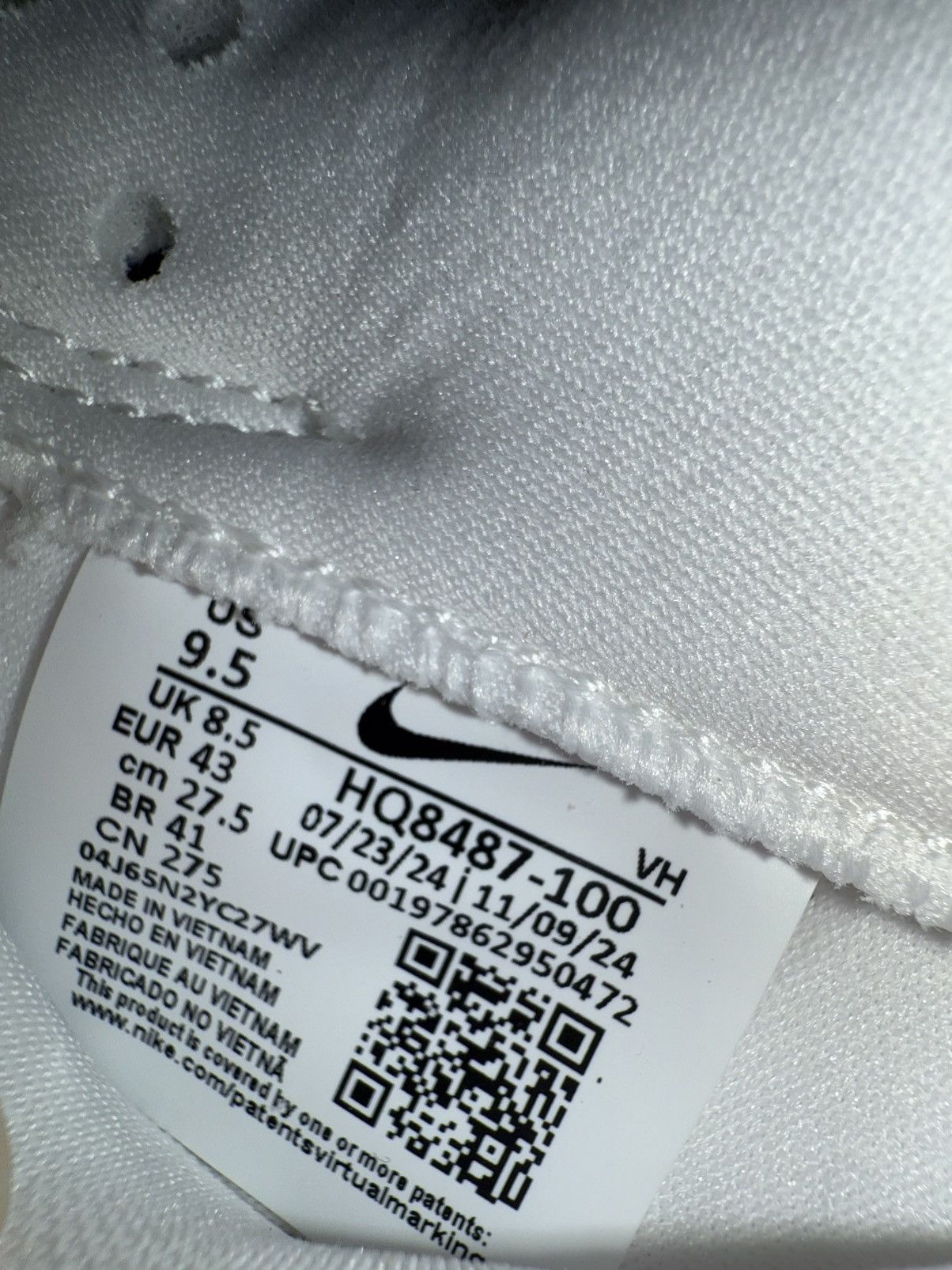 Supreme Supreme 94 Nike SB Dunk Low White Size US 9.5 / EU 42-43 - 9 Thumbnail