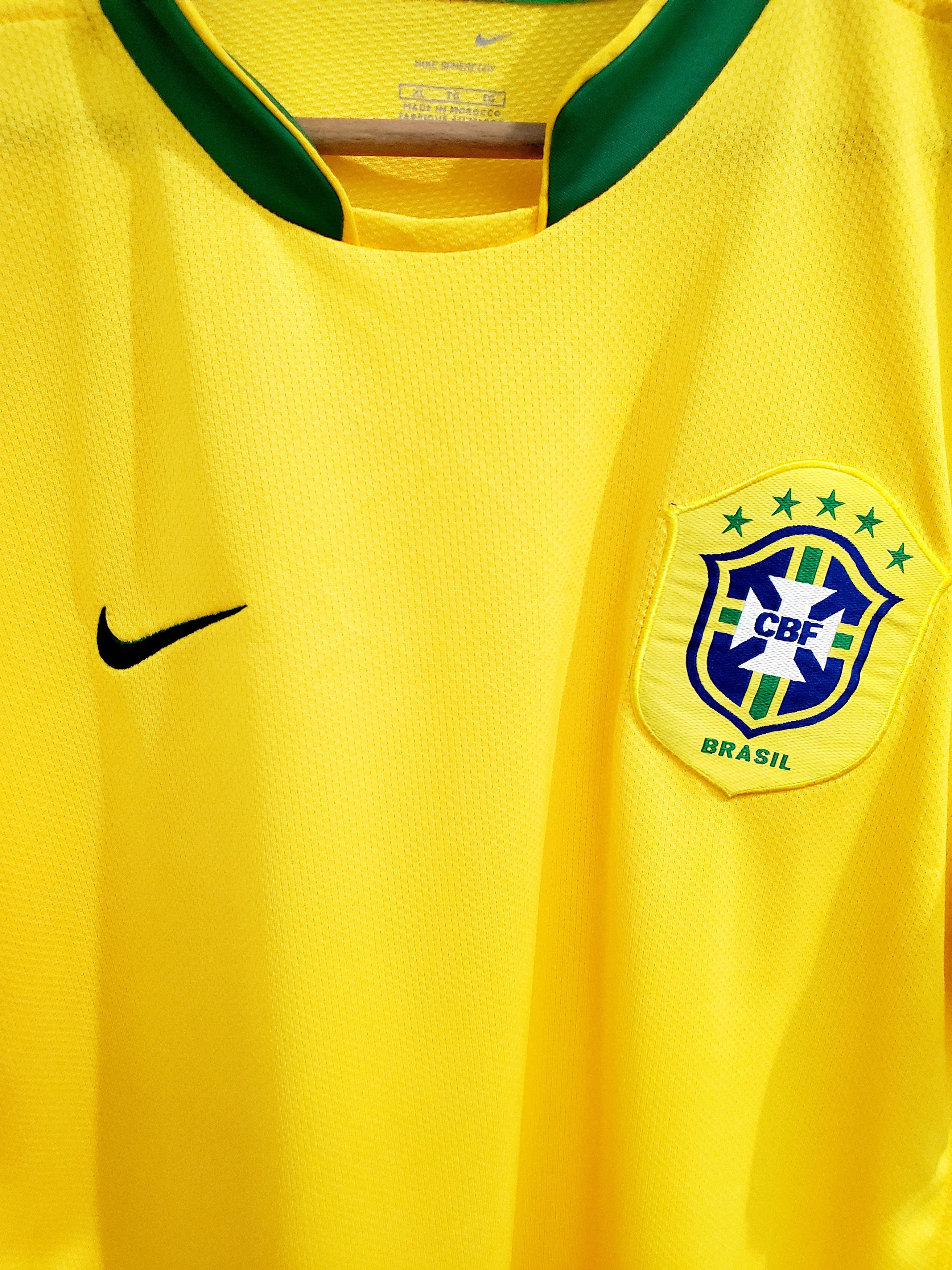 Nike × Vintage Brazil 2006-08 fifa World Cup Soccer Jersey size Xl Size US XL / EU 56 / 4 - 2 Thumbnail