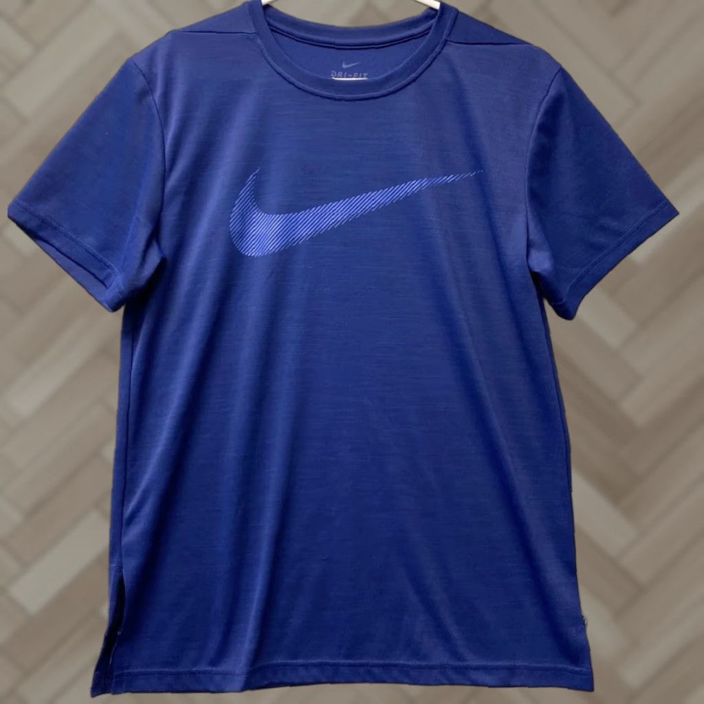 Nike Nike Dri-Fit Shirt Men S Blue Oversized Logo Running Workout Crew-Neck /104-28 Nike Dri-Fit Product Line T-Shirt Gel? Size US S / EU 44-46 / 1 - 1 Thumbnail