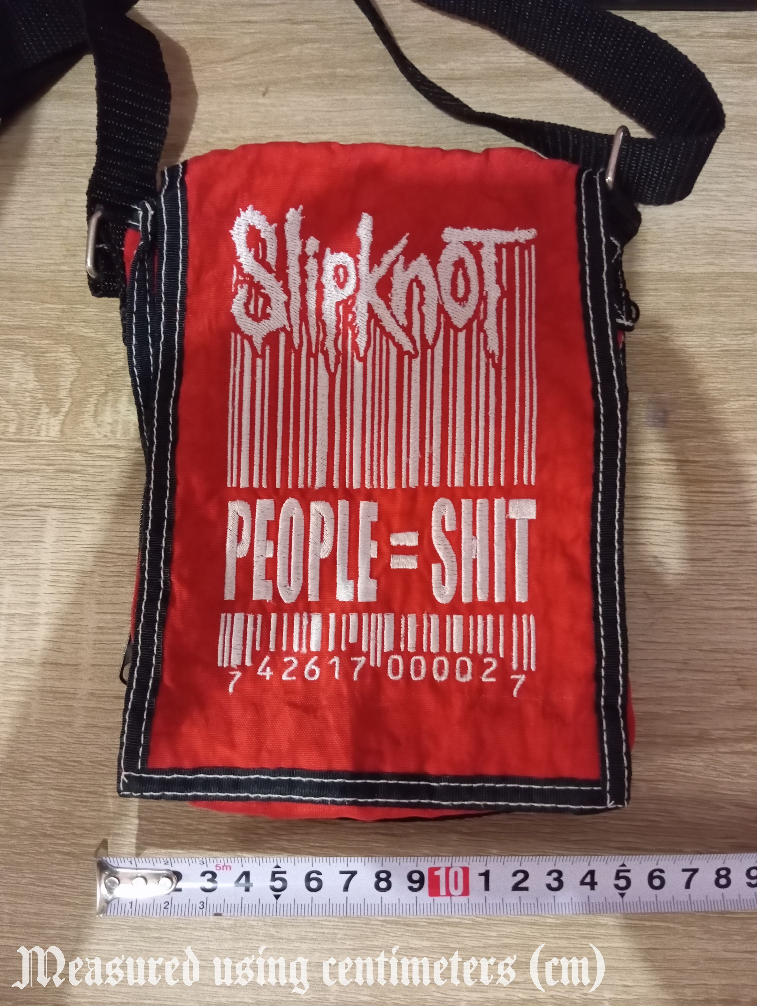 Band Tees vintage Y2K SLIPKNOT people = shit embroidery mini sling bag Size ONE SIZE - 5 Thumbnail