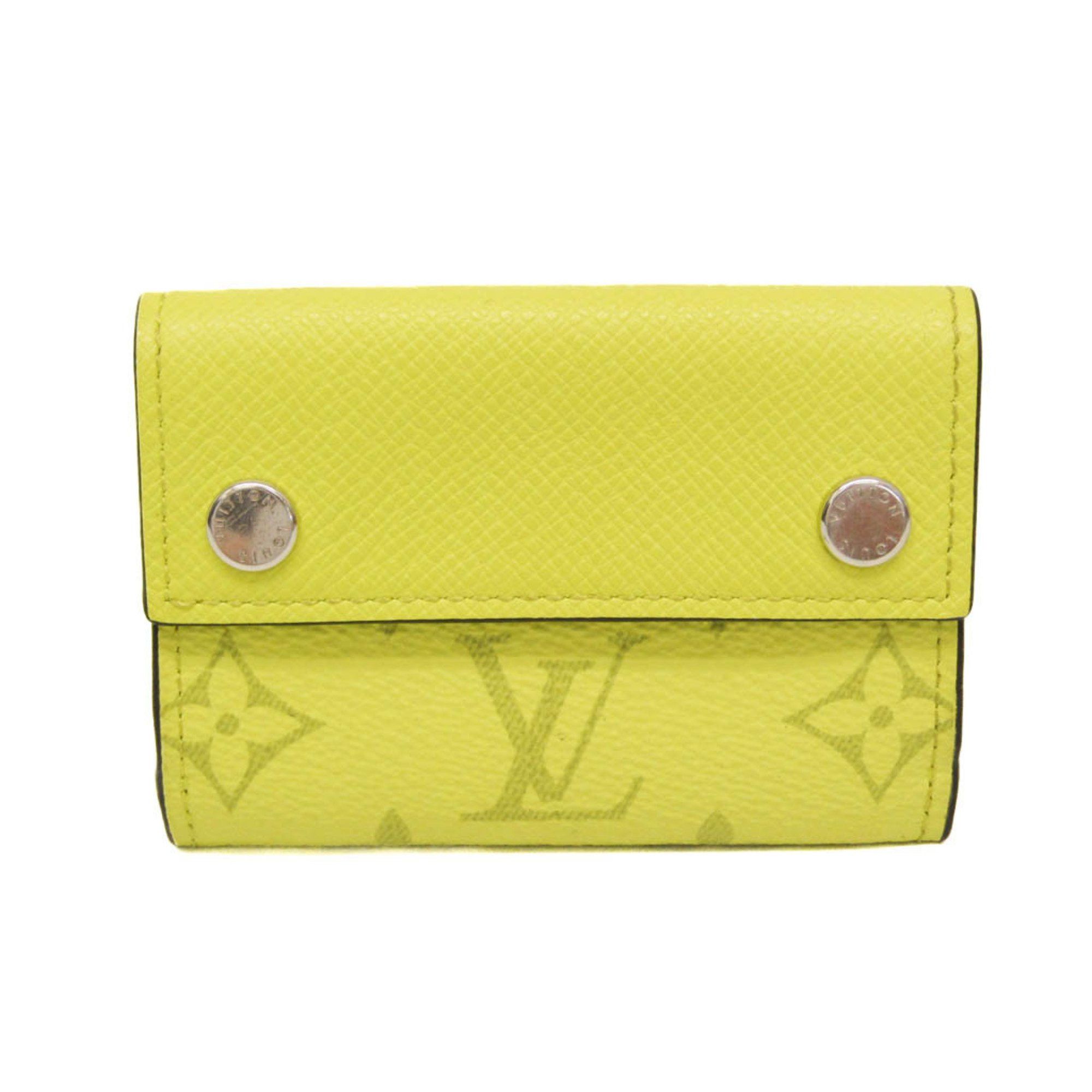 Louis Vuitton Taigarama Discovery Compact Wallet M67629 MenWomen Taigarama Wallet (tri-fold) Jaune