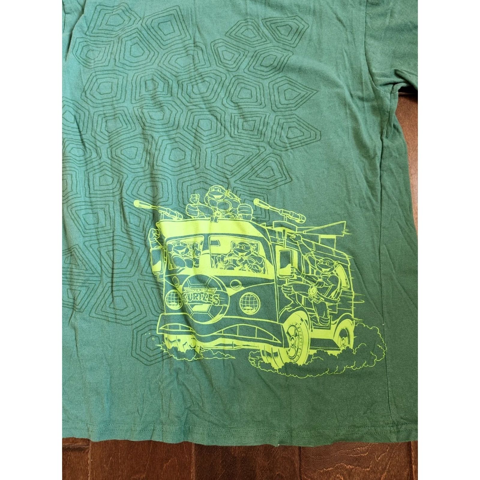 Vintage Lootwear TMNT Green T-Shirt Turtle Van Size M Mens Short Sleeve Crew Neck Graphic Tee Size US M / EU 48-50 / 2 - 3 Thumbnail