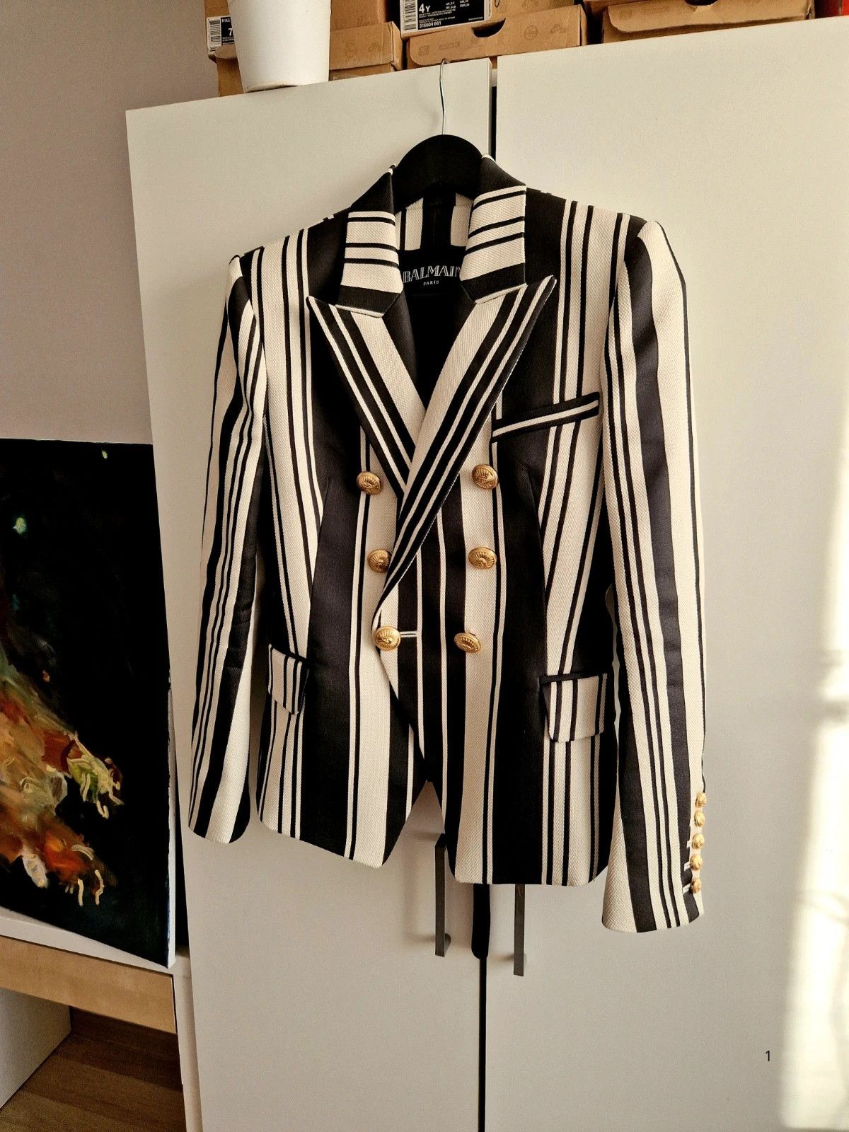 Balmain Balmain Striped Blazer Jacket Size M / US 6-8 / IT 42-44 - 1 Thumbnail