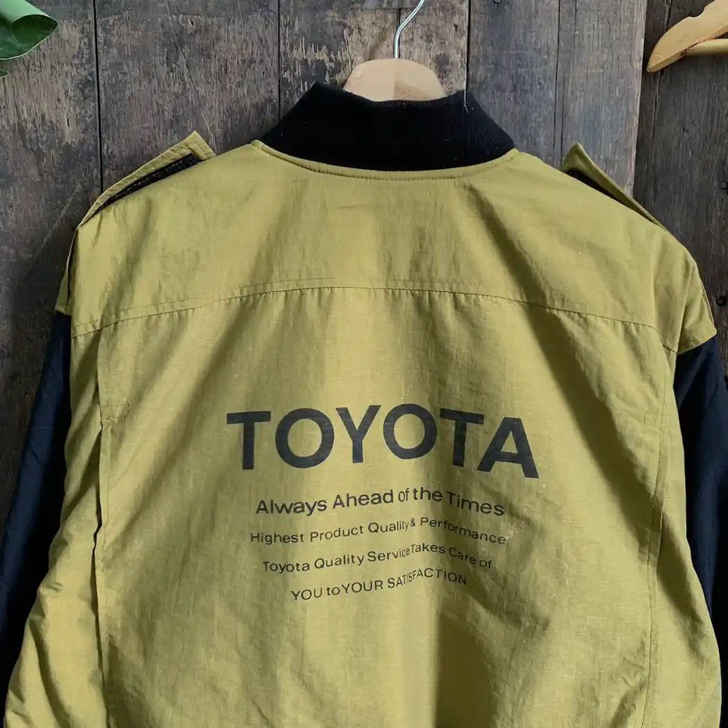 Nissan SUPER RARE🔥90s TRD Toyota Racing Hybrid Bomber Jacket Size US L / EU 52-54 / 3 - 4 Thumbnail