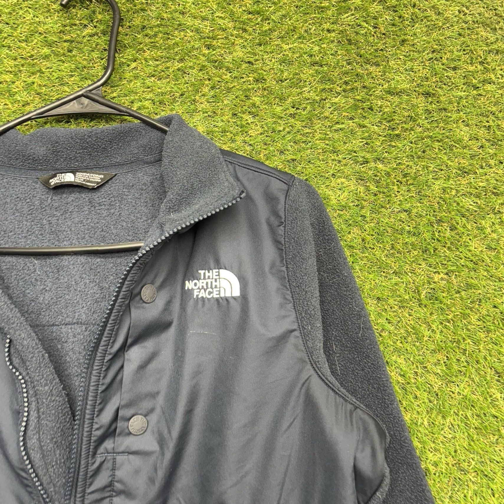 The North Face The North Face Sweater Womens M Blue Fleece Pullover 1/2 Zip Outdoor Casual Travel Size M / US 6-8 / IT 42-44 - 3 Thumbnail