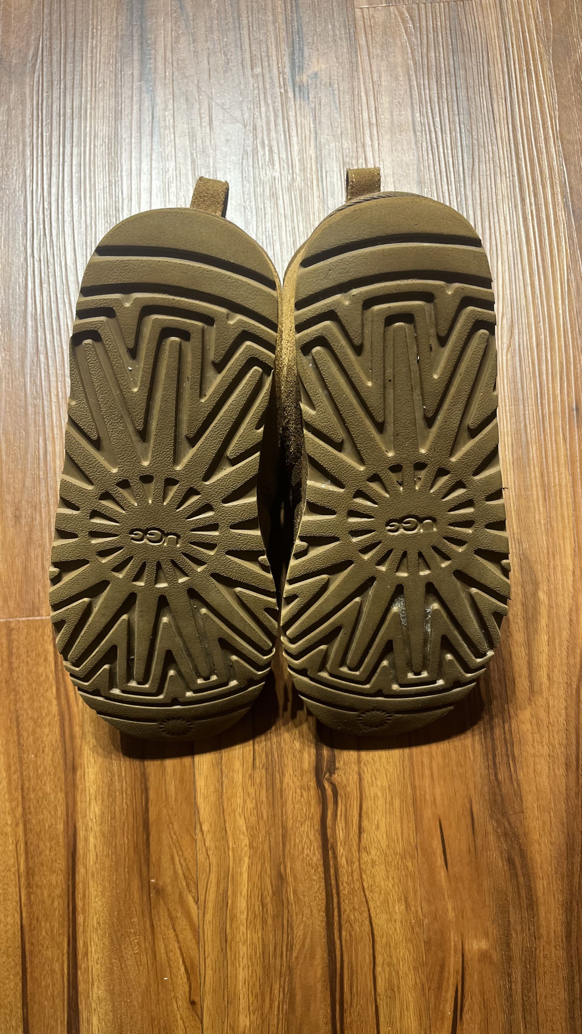 Ugg Ugg Neumel High Size 8 Used Size US 8 / EU 41 - 5 Thumbnail