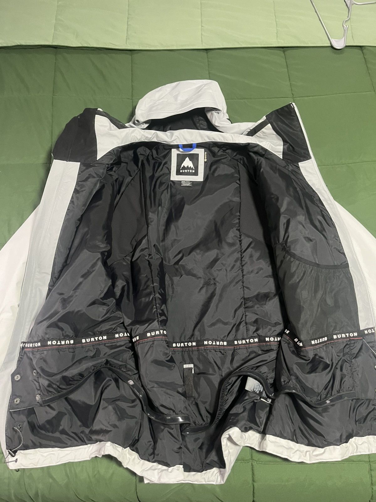 Burton Burton Carbonate GORE-TEX 2L Size US XXL / EU 58 / 5 - 3 Thumbnail