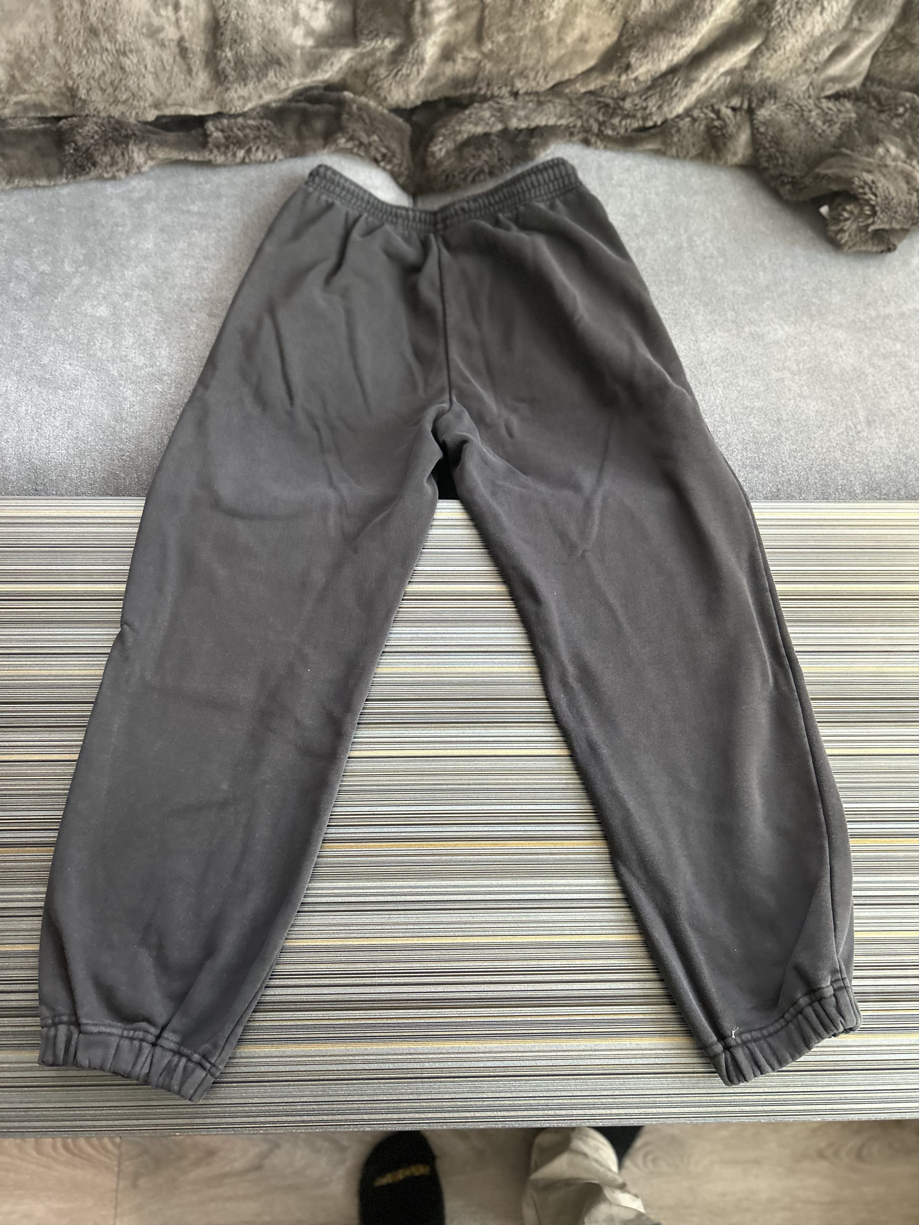 Uniqlo Uniqlo Grey sweatpants Size 35" - 2 Thumbnail