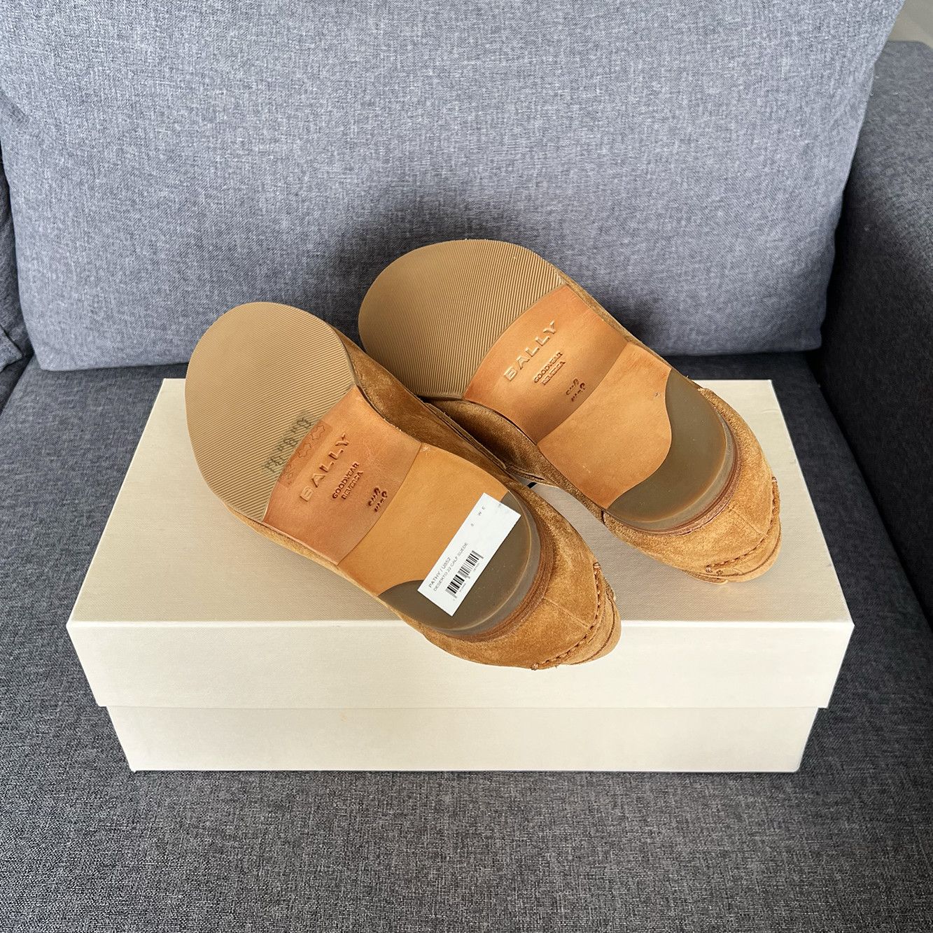 Bally FW24 Pathy Suede Loafer Size US 9 / EU 42 - 3 Thumbnail