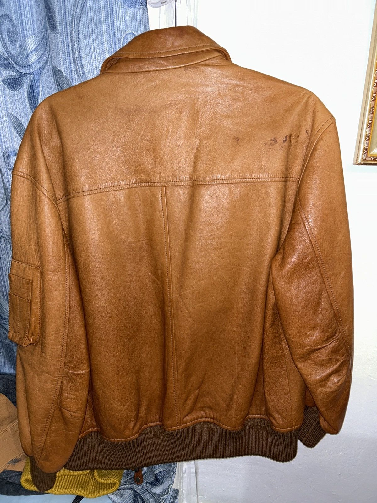 Prada Oversized nappa leather bomber jacket Size US S / EU 44-46 / 1 - 3 Thumbnail