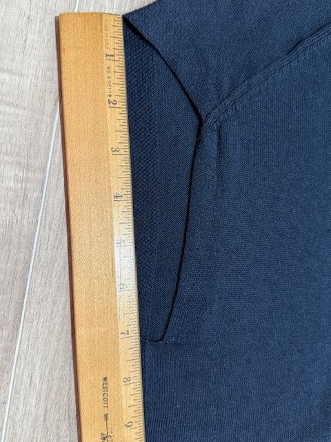 Banana Republic NWT Banana Republic Forever Round-Hem Sleeveless Sweater/Top Size XS / US 0-2 / IT 36-38 - 6 Thumbnail
