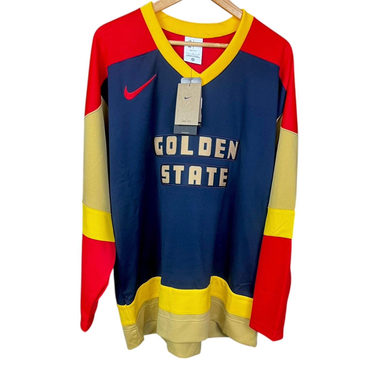 Nike NWT Golden State Warriors City Jersey NBA Nike - $120 Retail Size US L / EU 52-54 / 3 - 1 Thumbnail