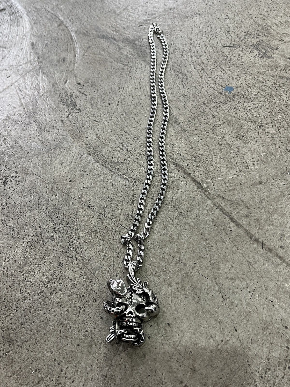 Other Vintage Silver Gothic Skull Chain (unisex) Size ONE SIZE - 1 Thumbnail