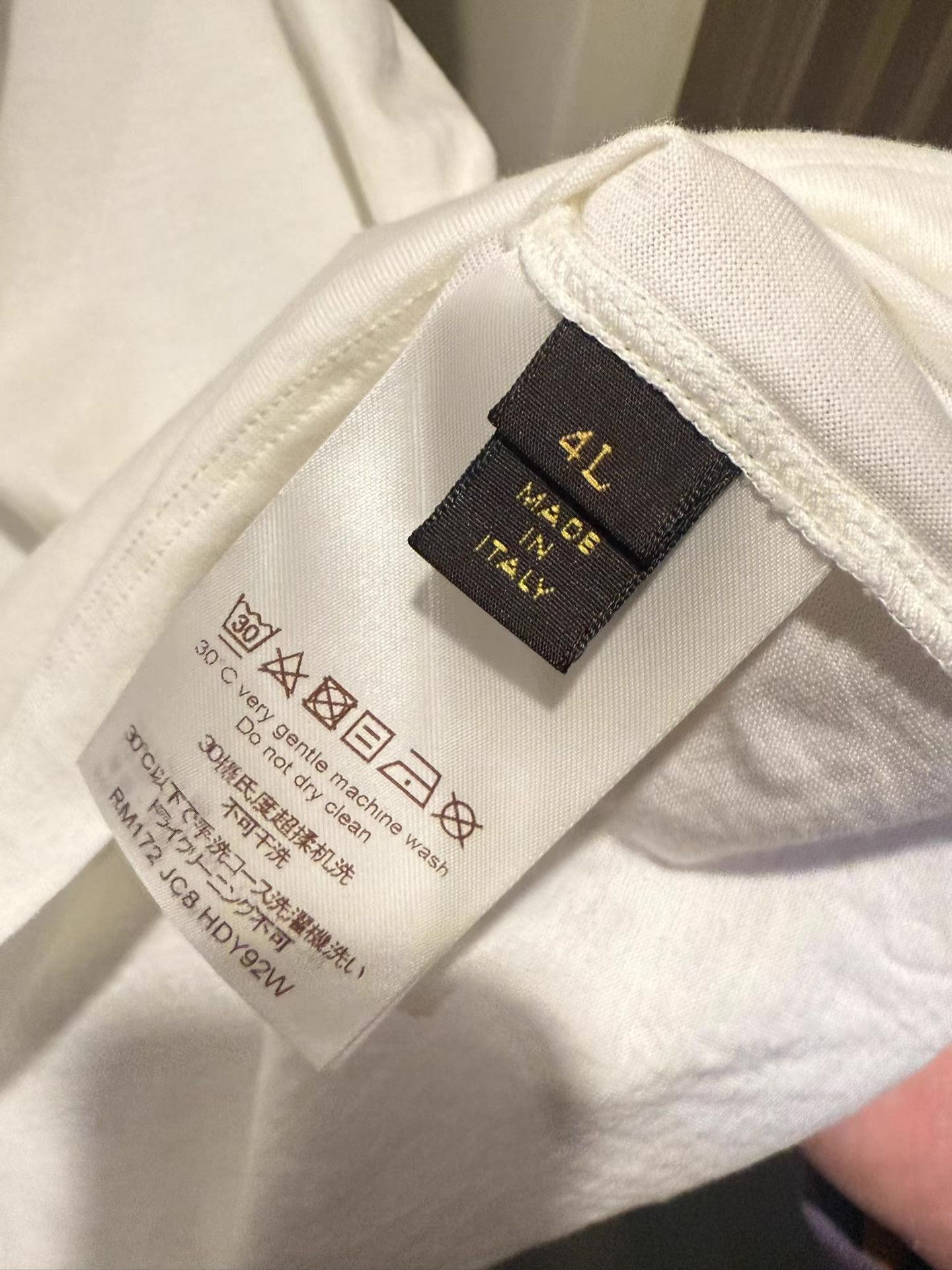 Louis Vuitton Louis Vuitton x Supreme Box Logo T‑shirt Ｑ20 Size US L / EU 52-54 / 3 - 2 Thumbnail
