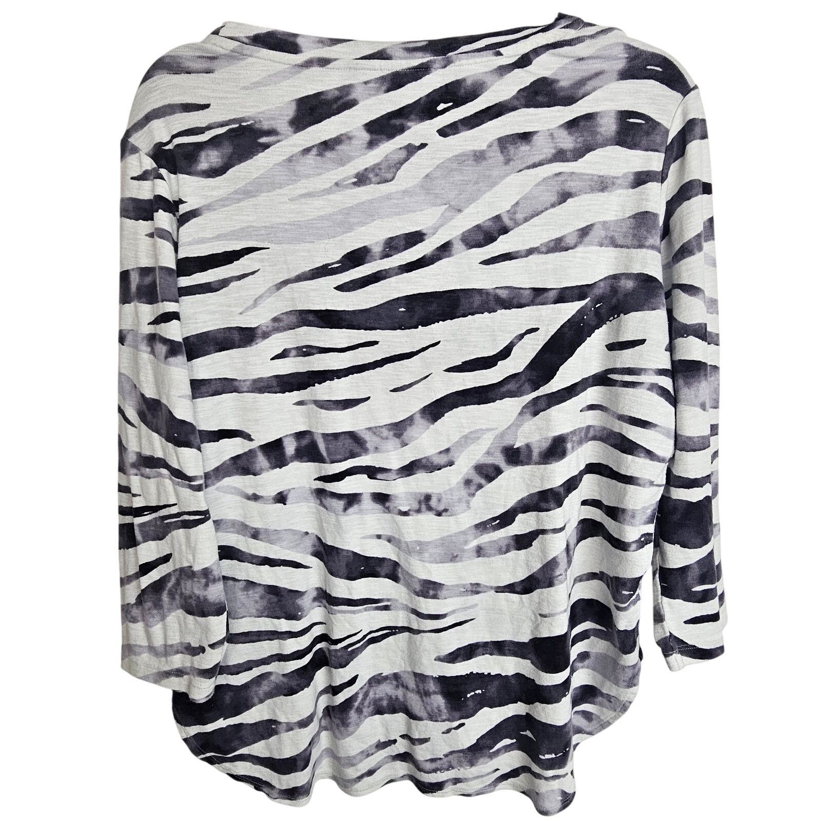 Tommy Bahama Tommy Bahama Women Zebra Print Tshirt Safari Travel Vacation Size L / US 10 / IT 46 - 8 Thumbnail