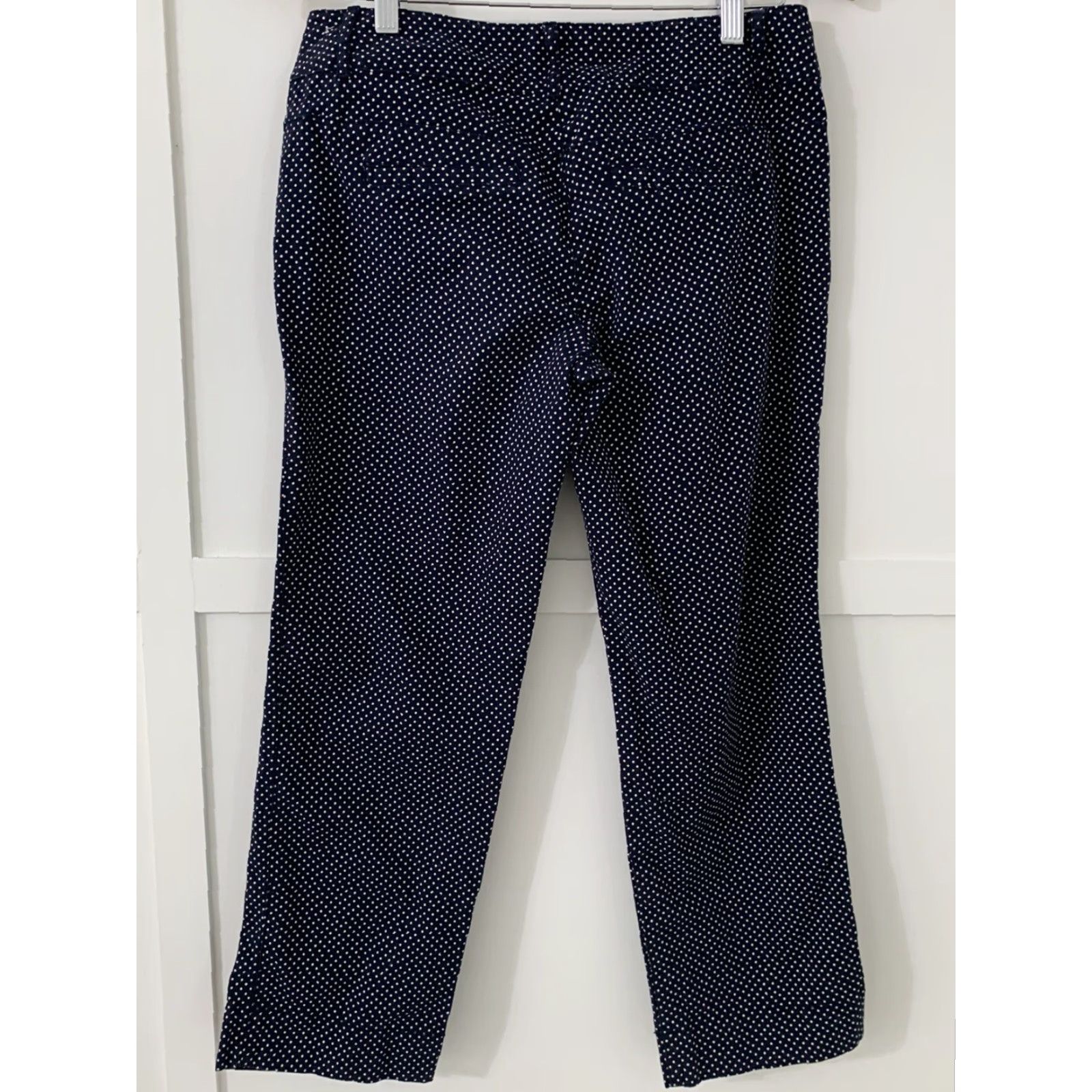 Ann Taylor Women Ann Taylor Loft Pant Navy Polka Dot Wode Leg Cropped Sz 4 Size 27" / US 4 / IT 40 - 2 Thumbnail