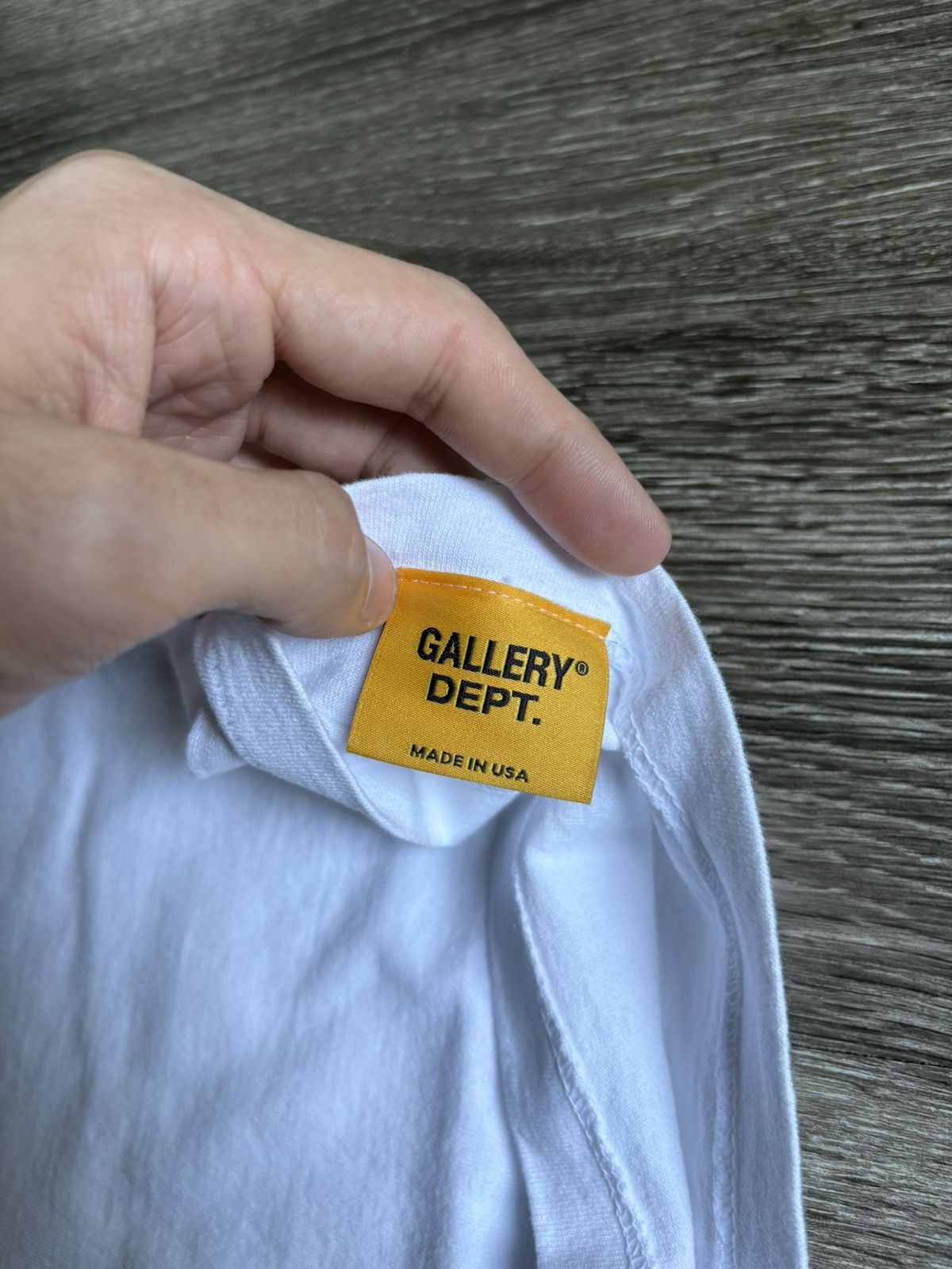 Gallery Dept. Gallery Dept. Dept de la Galerie Big Logo White Tee Shirt Size US S / EU 44-46 / 1 - 7 Thumbnail