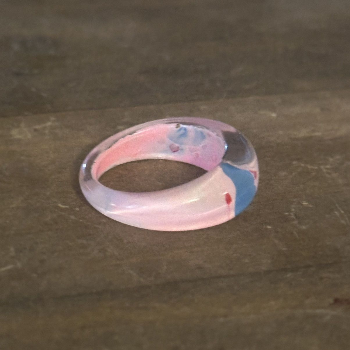 Vintage Vintage pink lucite ring Size ONE SIZE - 8 Thumbnail