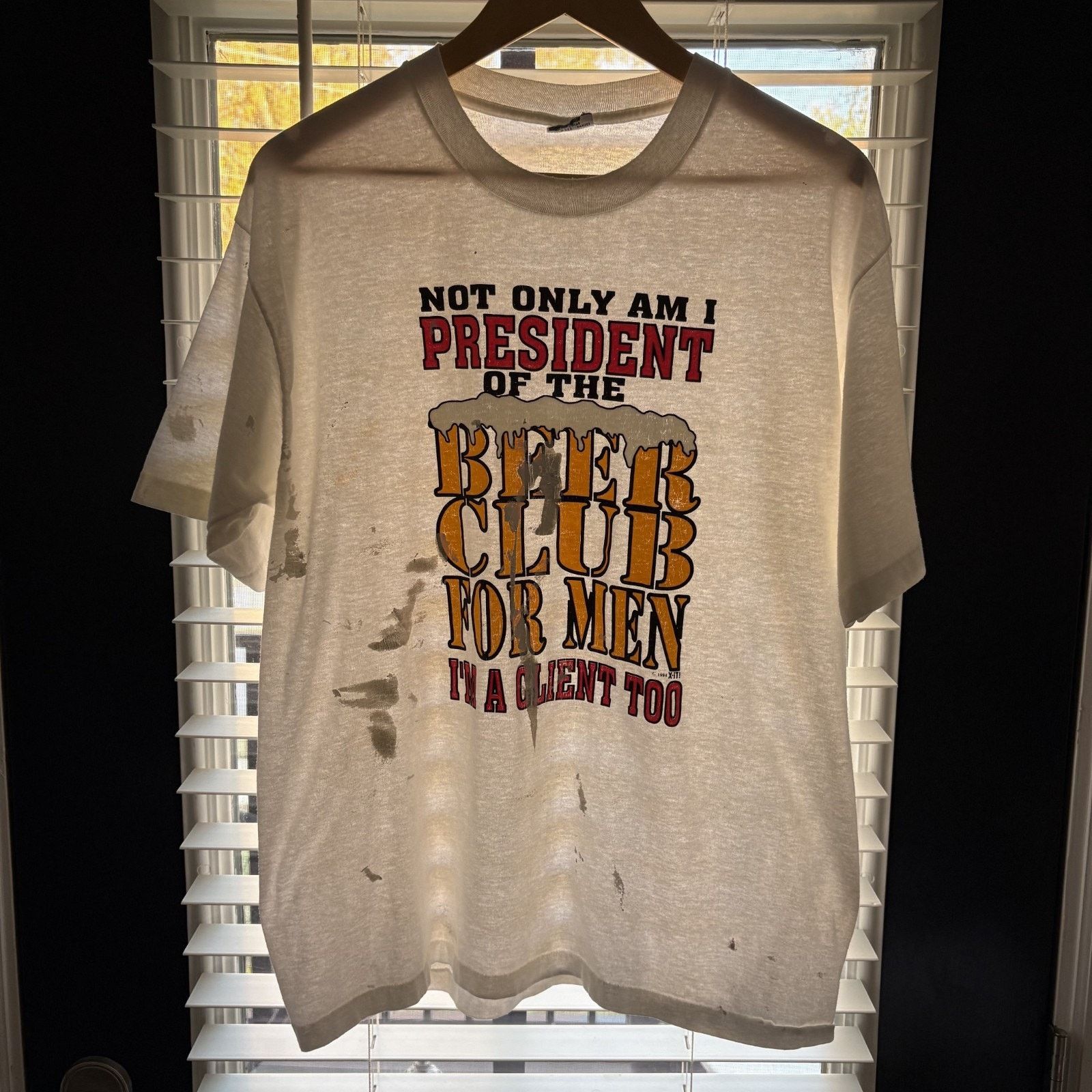 Vintage Vintage 1990s Paint Splatter T-Shirt Beer Club Men Size L Size US L / EU 52-54 / 3 - 1 Thumbnail