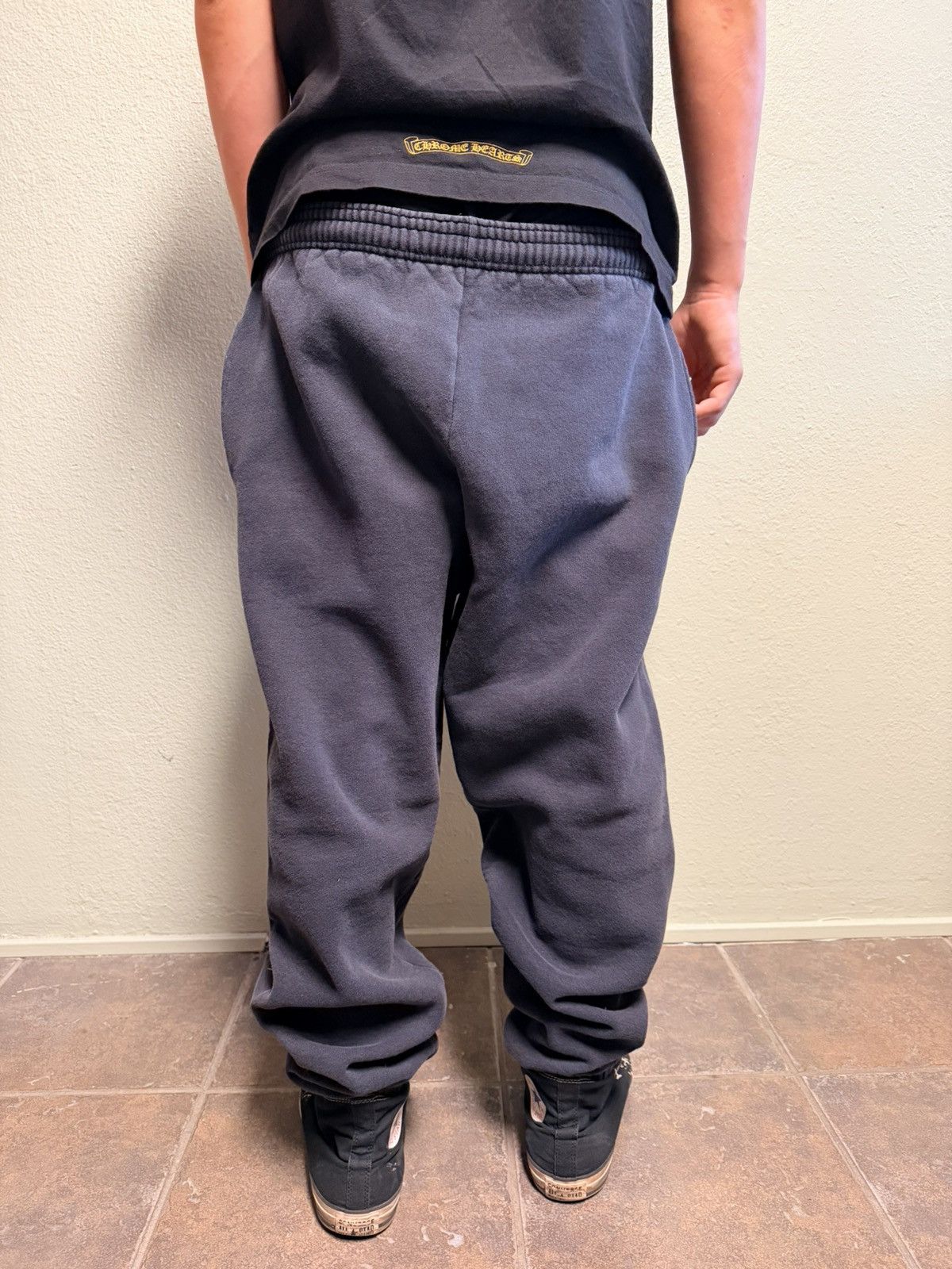 Nike Vintage Nike Sweatpants Size US 30 / EU 46 - 2 Thumbnail