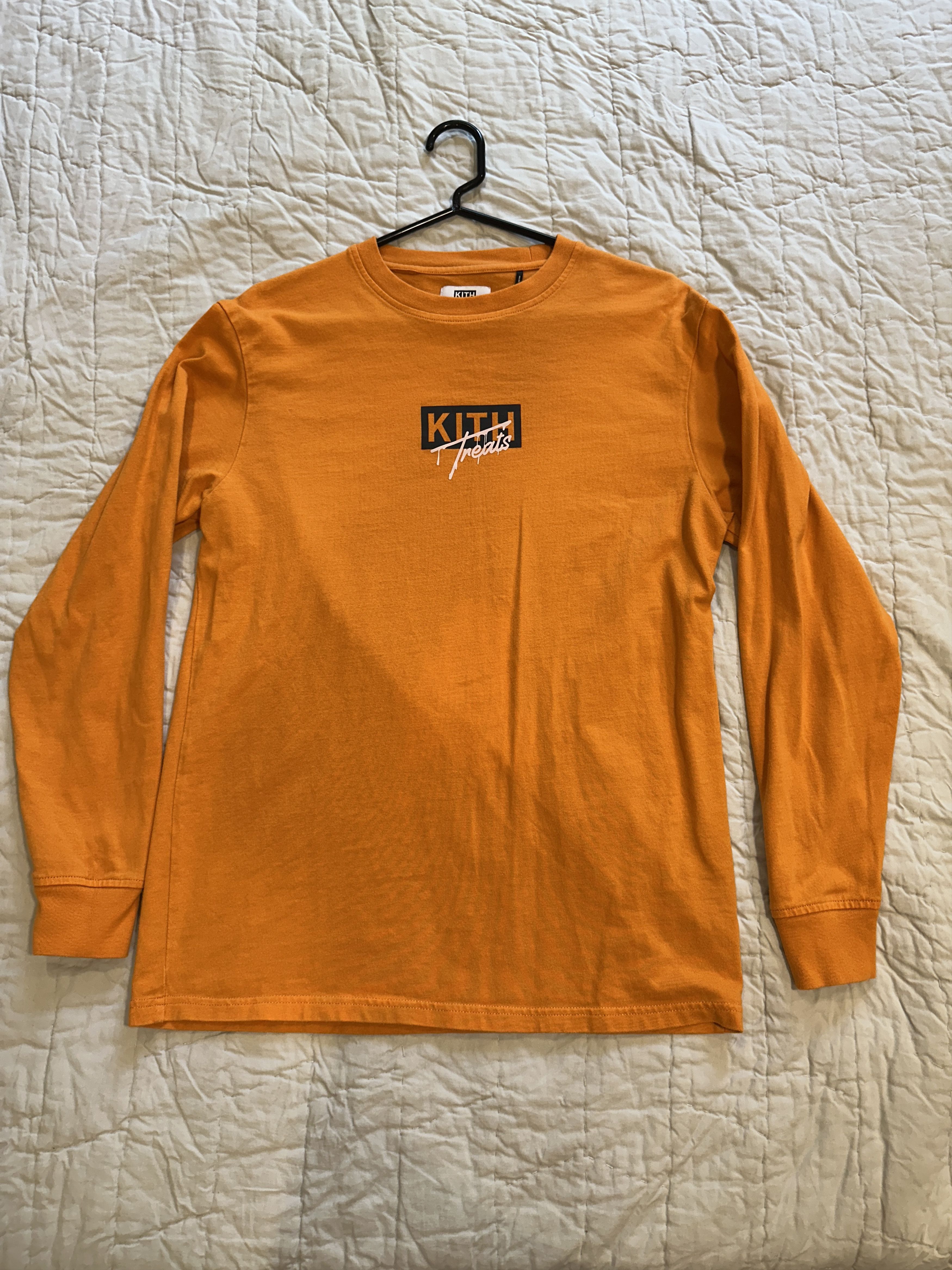 Kith Kith Treats Halloween 2019 UV Reactive LS Tee (Orange, Sz S) Size US S / EU 44-46 / 1 - 1 Thumbnail