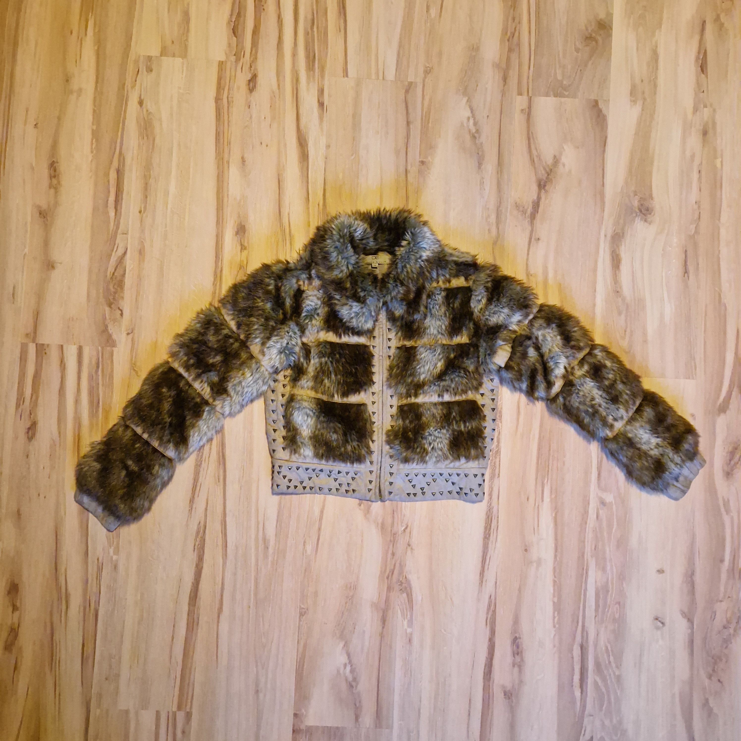 Vintage Vintage furry crop top Size M / US 6-8 / IT 42-44 - 1 Thumbnail
