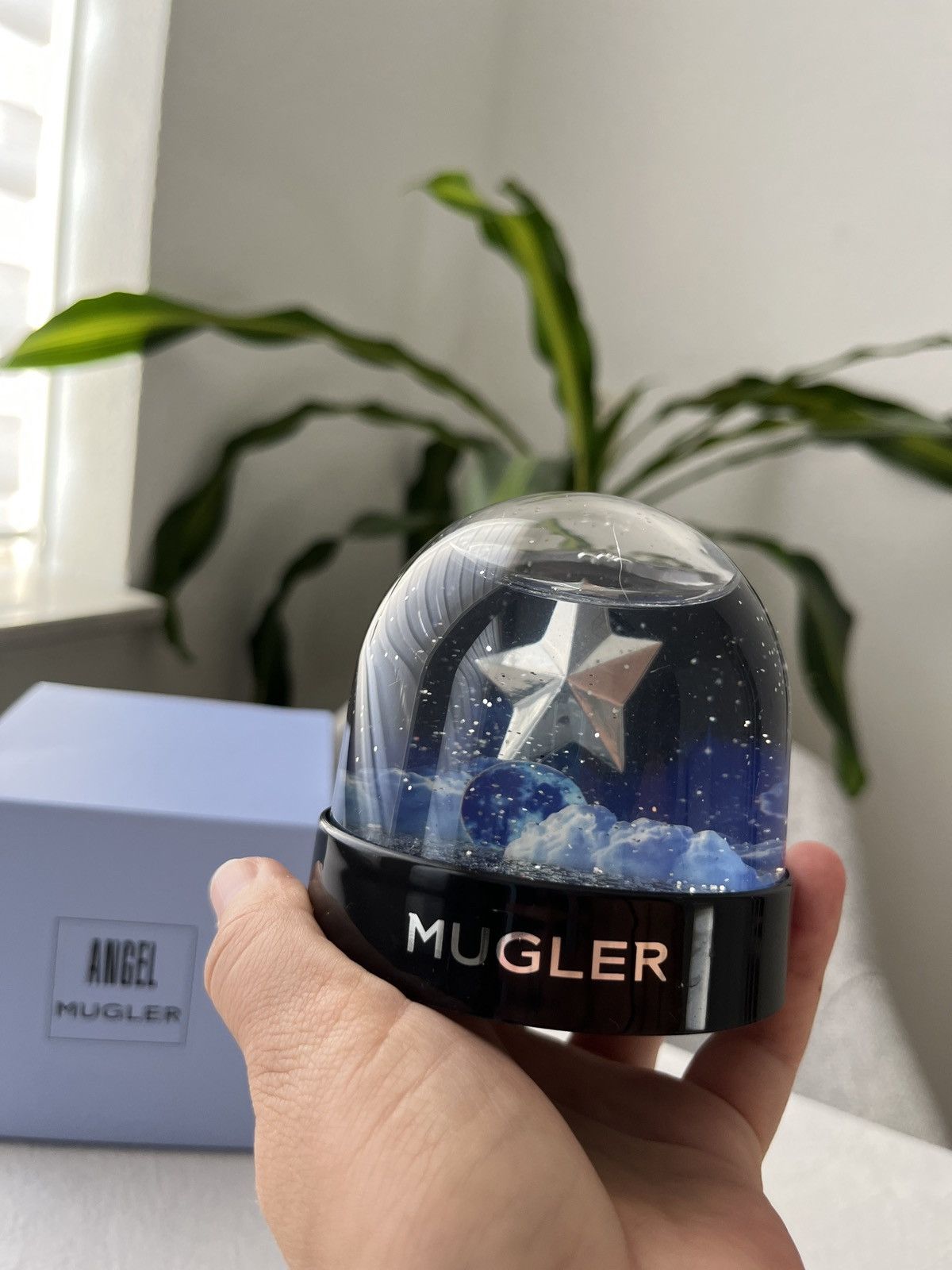 Mugler Beautiful Mugler Angel snow globe Size ONE SIZE - 5 Thumbnail