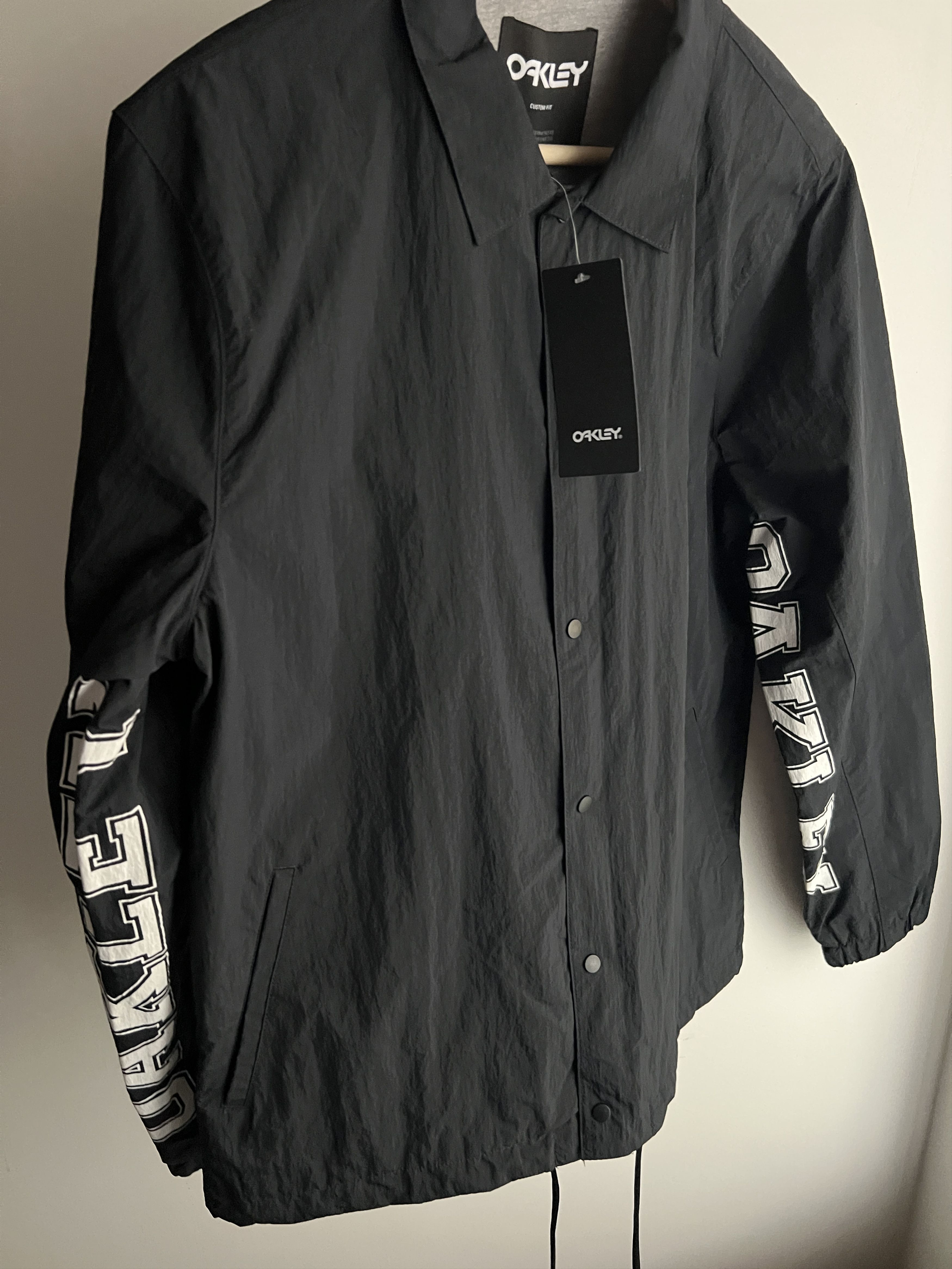Oakley Oakley Overshirt Bomber Nylon Windbreaker Gorpcore Size US M / EU 48-50 / 2 - 4 Thumbnail