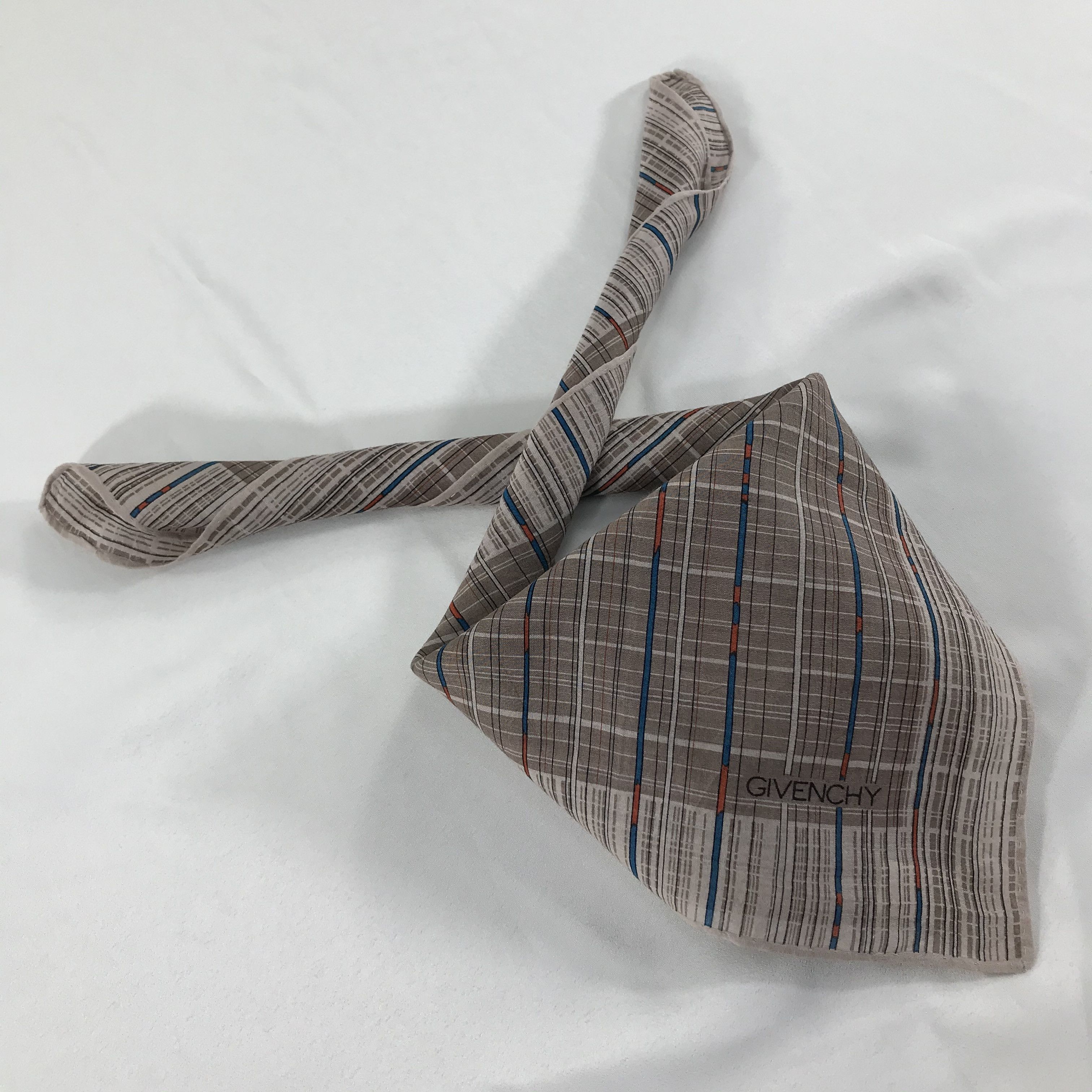Vintage Givenchy Handkerchief / Neckerchief / Bandana Size ONE SIZE - 2 Thumbnail